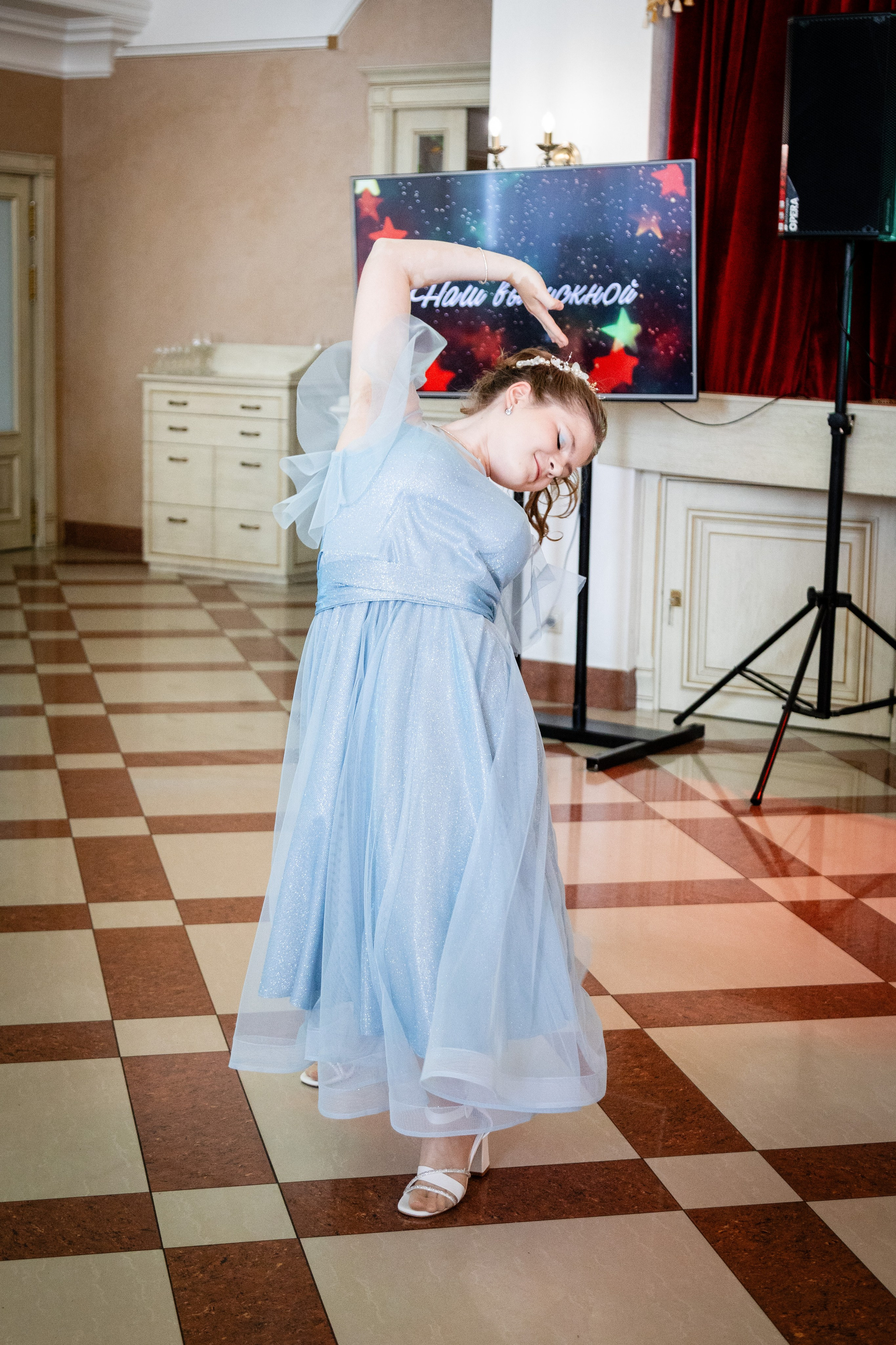 Школьный выпускной. Детский фотограф видеограф в Хабаровске Михаил Орлов