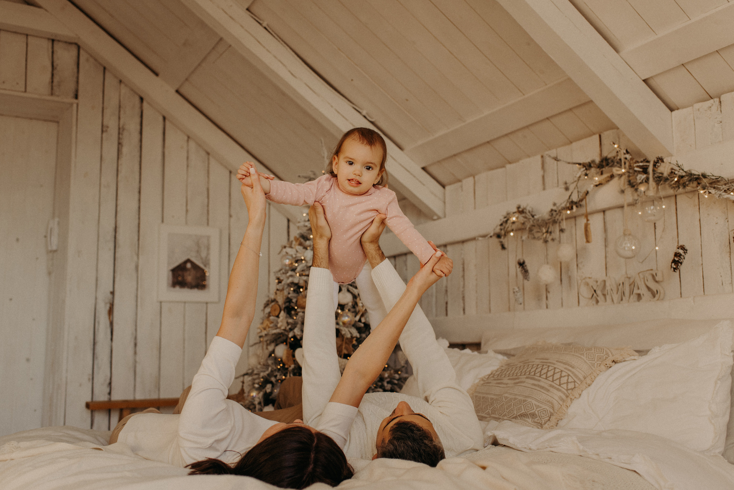 семейная новогодняя фотосессия в студии