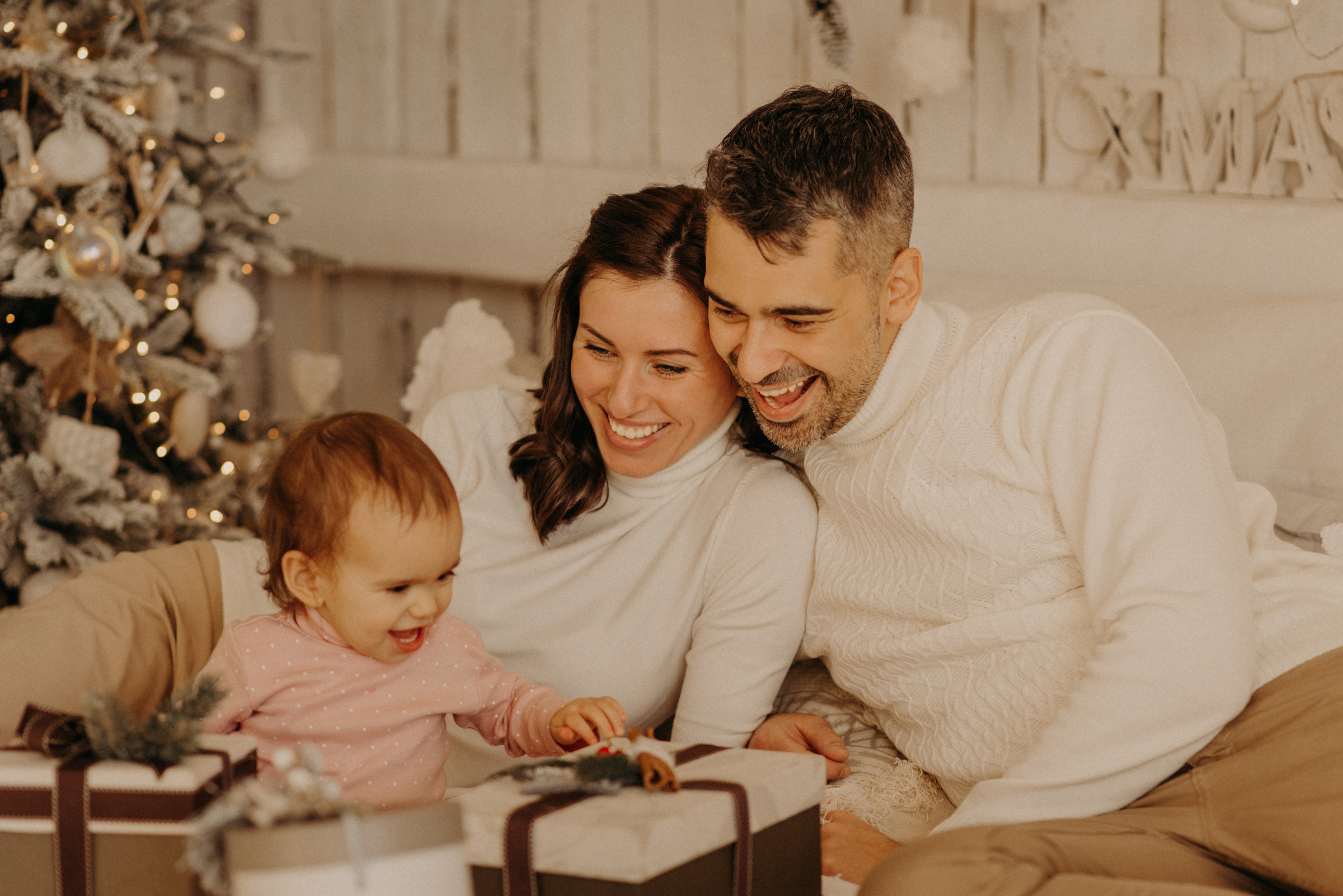 семейная новогодняя фотосессия в студии