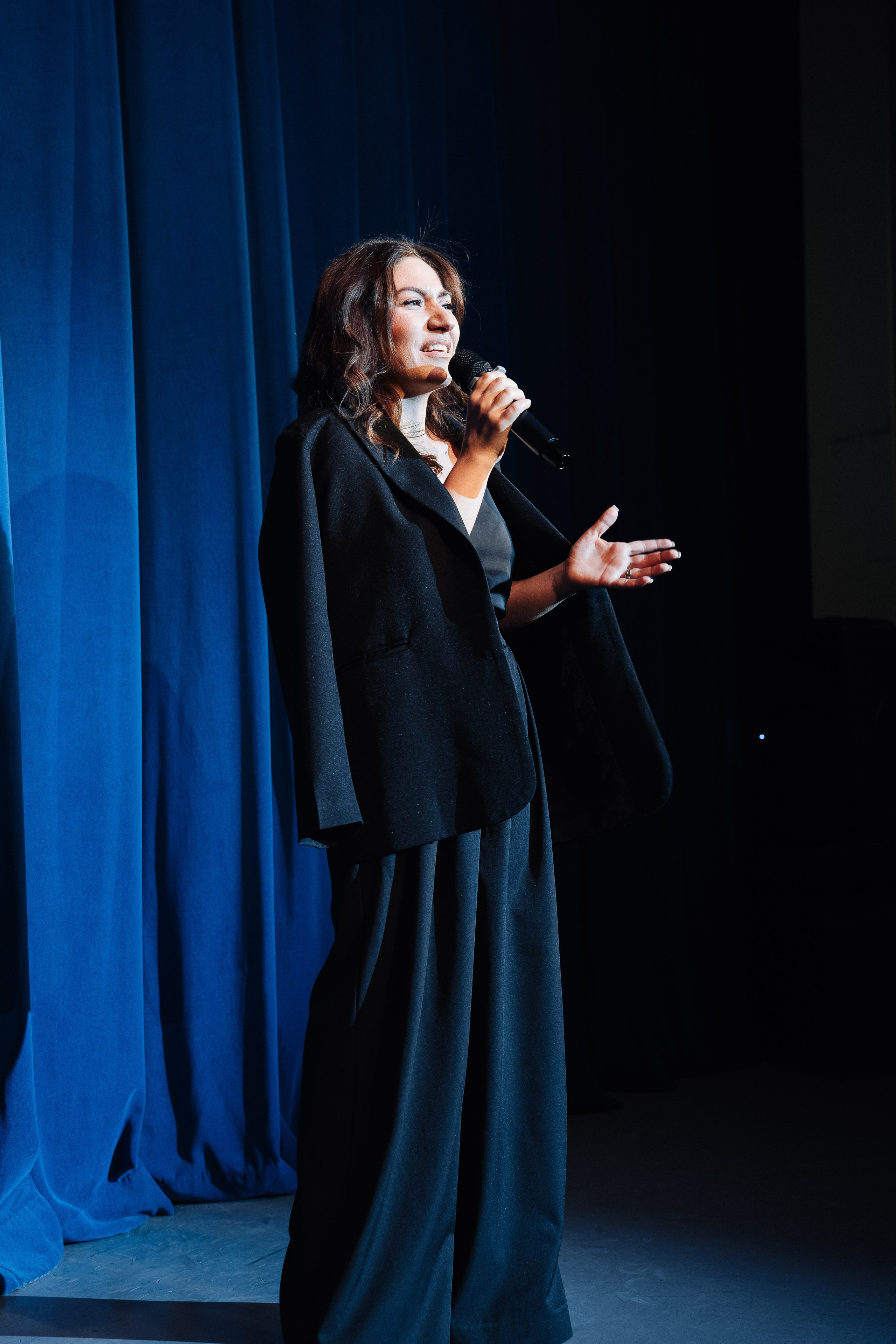 Благотворительный концерт в помощь Артему Сардаряну. Фотограф Артем Севостьянов. Профессиональная фотосъемка в Ногинске, Москве, Московской области и за границей