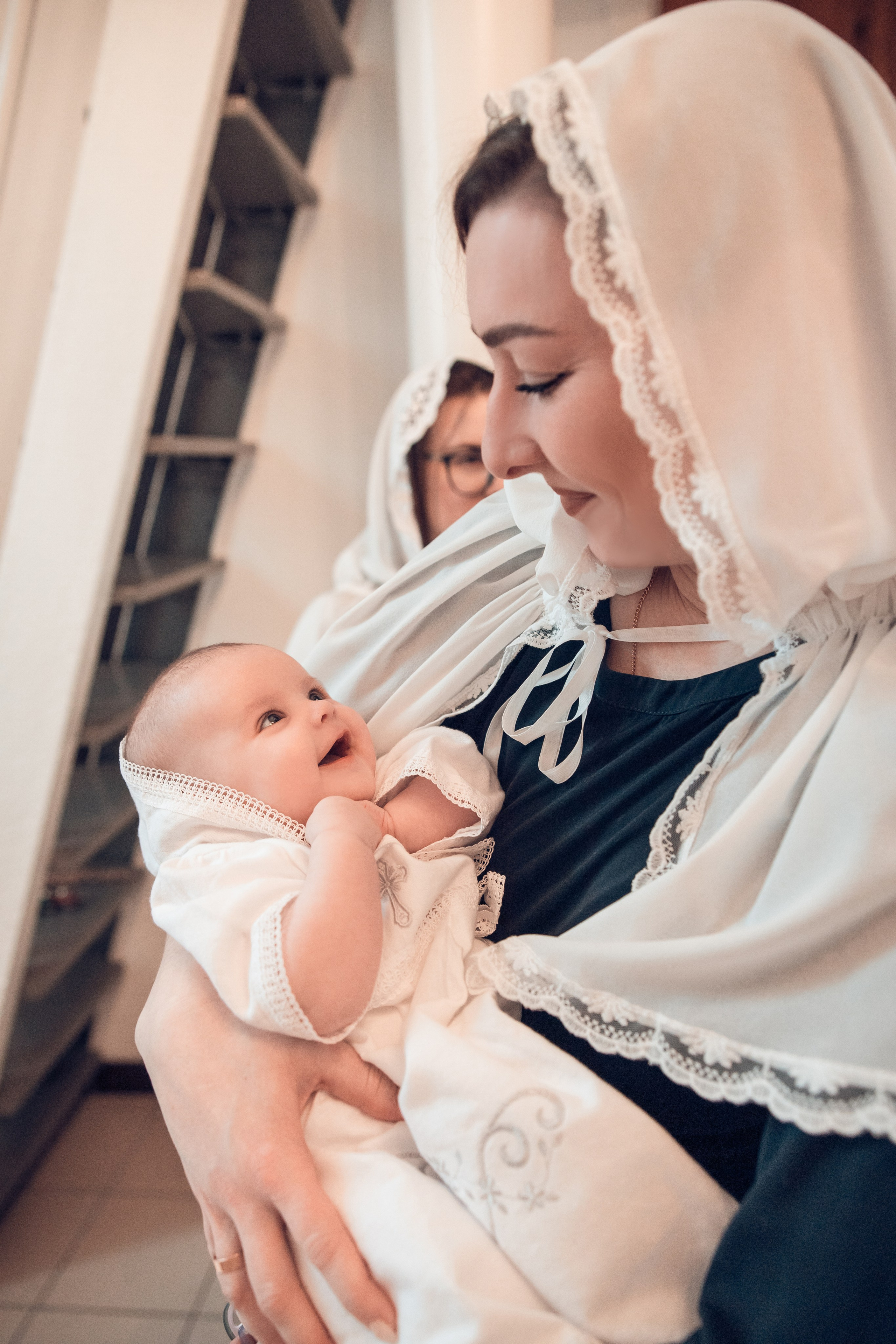 Таинство Крещения Виктории. Церковь Казанской иконы Божией Матери в Вышетравино. Семейный фотограф в Рязани и Рязанской области