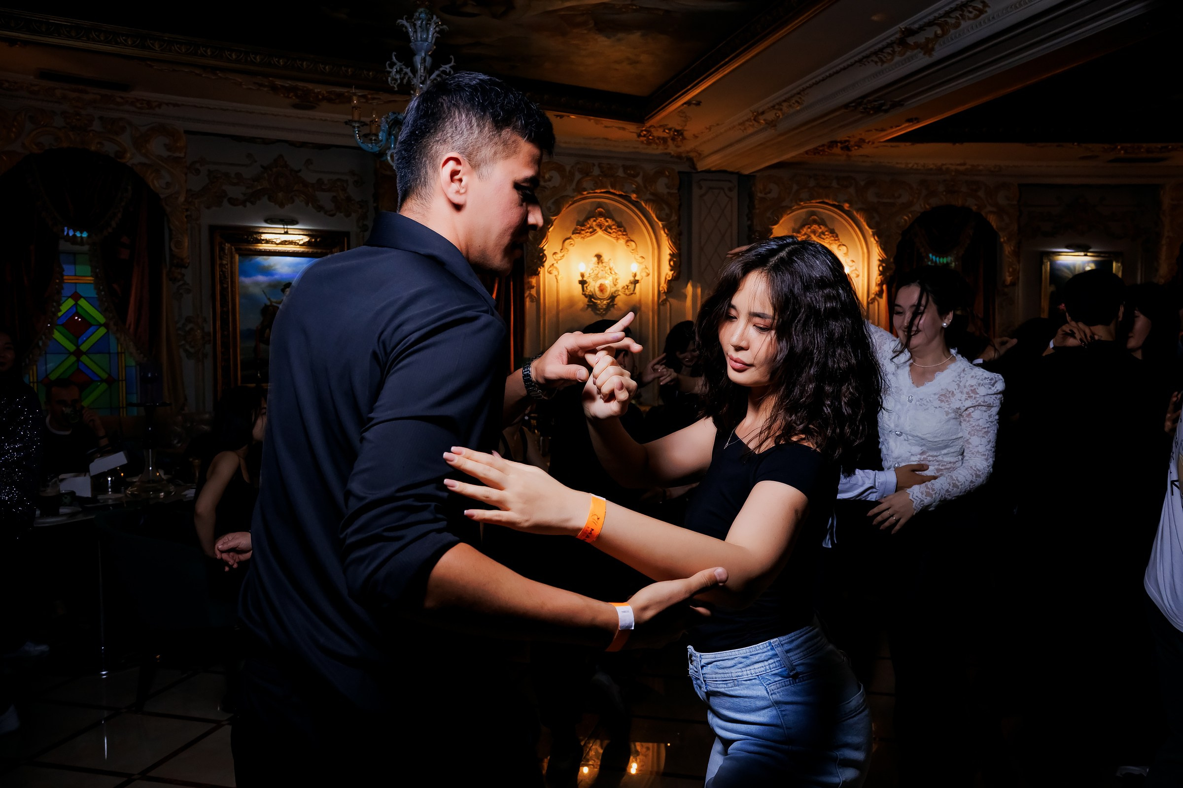 Birthday party BI dance club. Репортажный фотограф в Алматы Каюпов Сержан