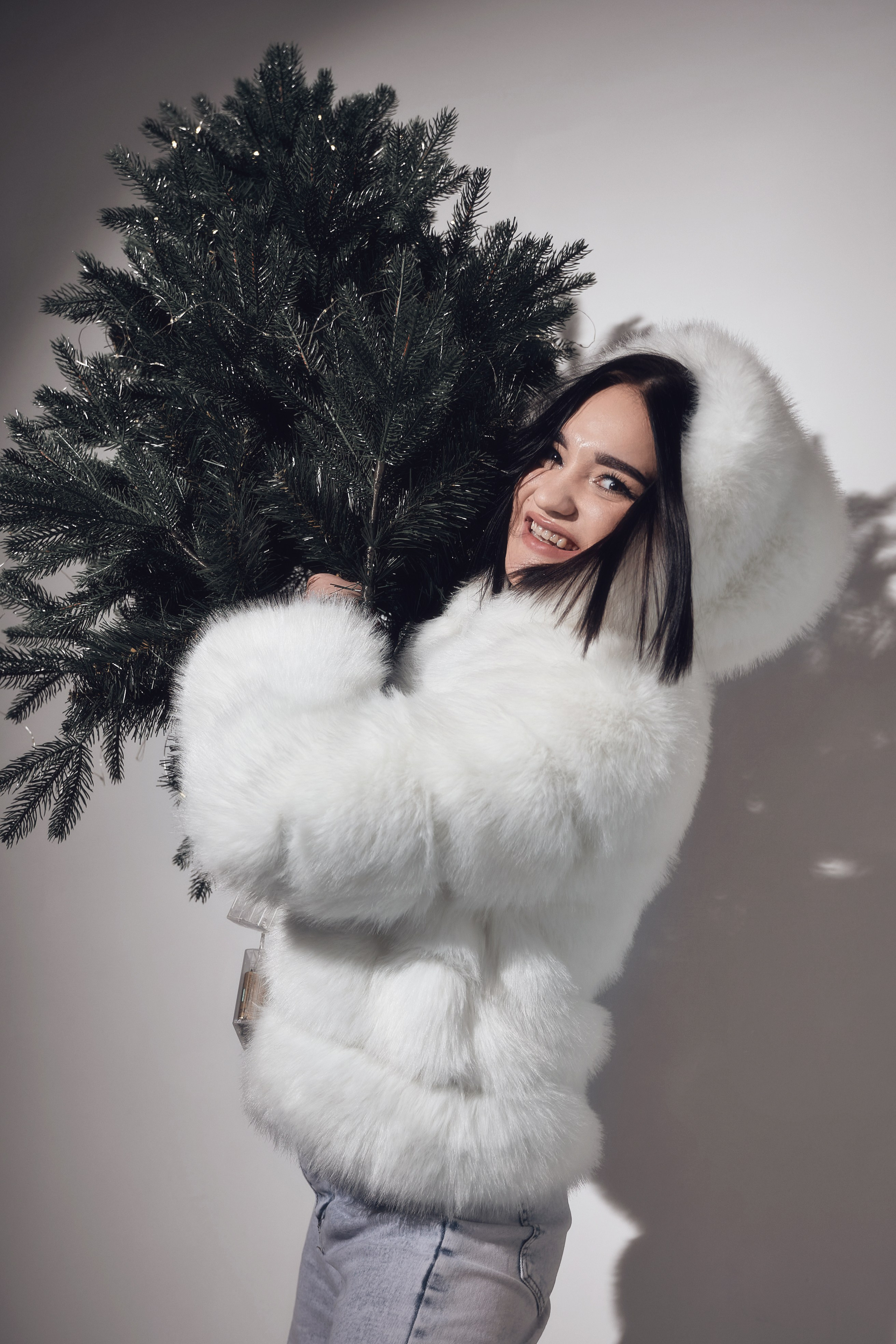 Стильная новогодняя фотосессия в Тюмени