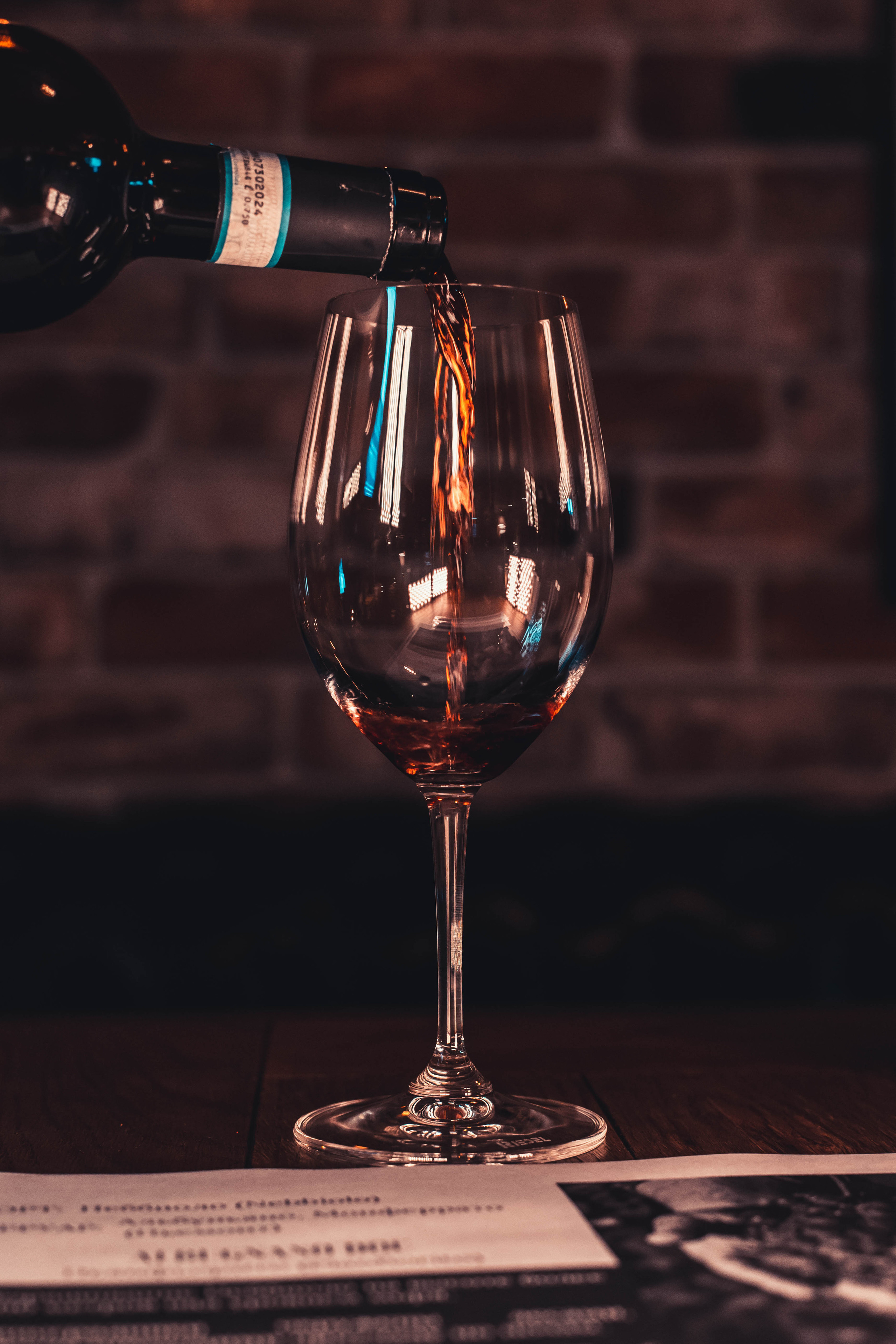 Дегустация вина. Портретный и репортажный фотограф в Москве Katerina Tesla