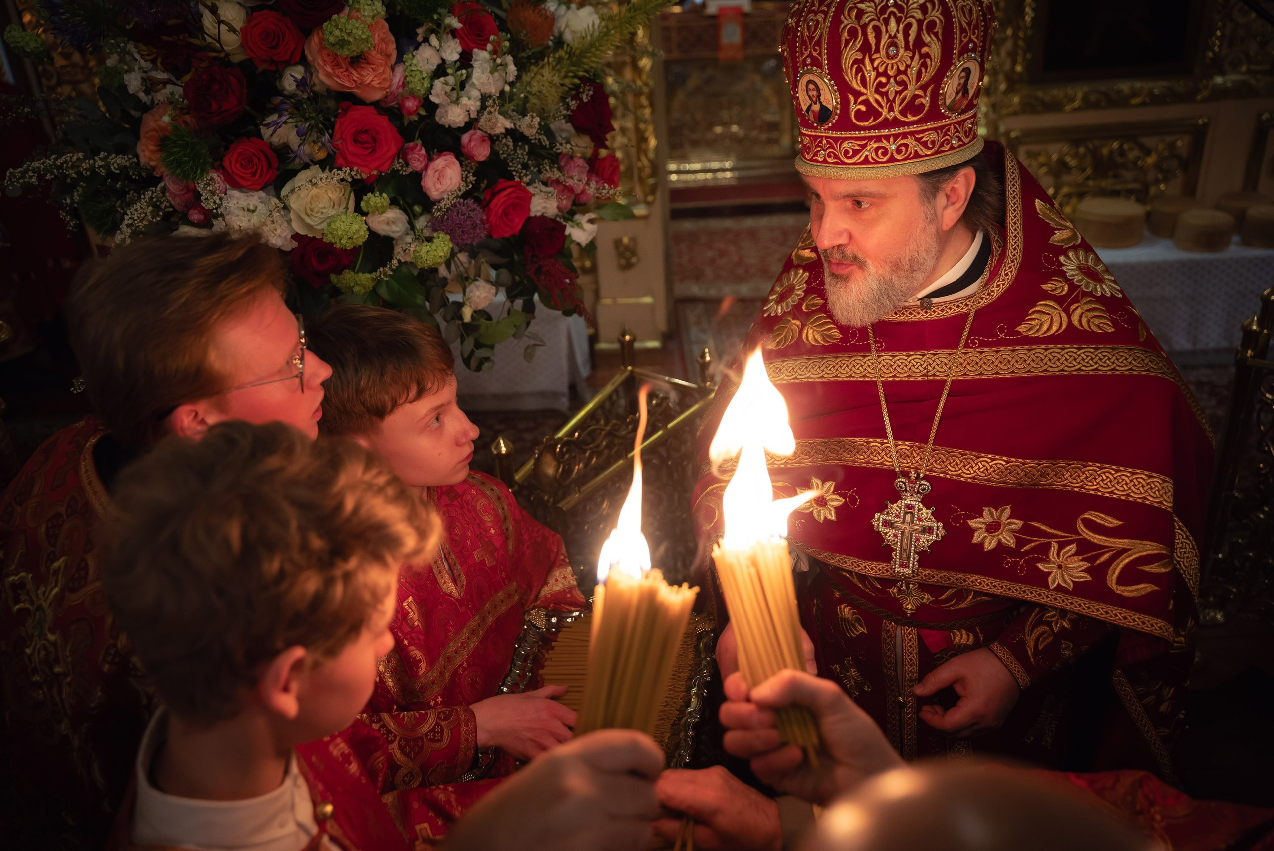 Богородский храм. Пасха. Полунощница, Божественная литургия. Антон и Татьяна Денисенко — В храме