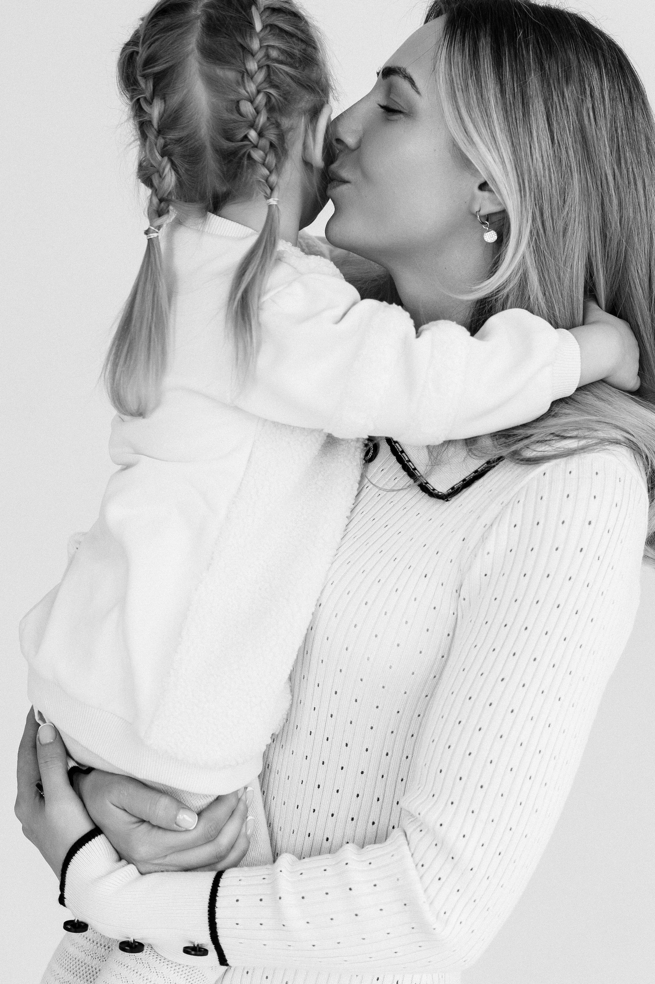 Вика и Алиса. Главная