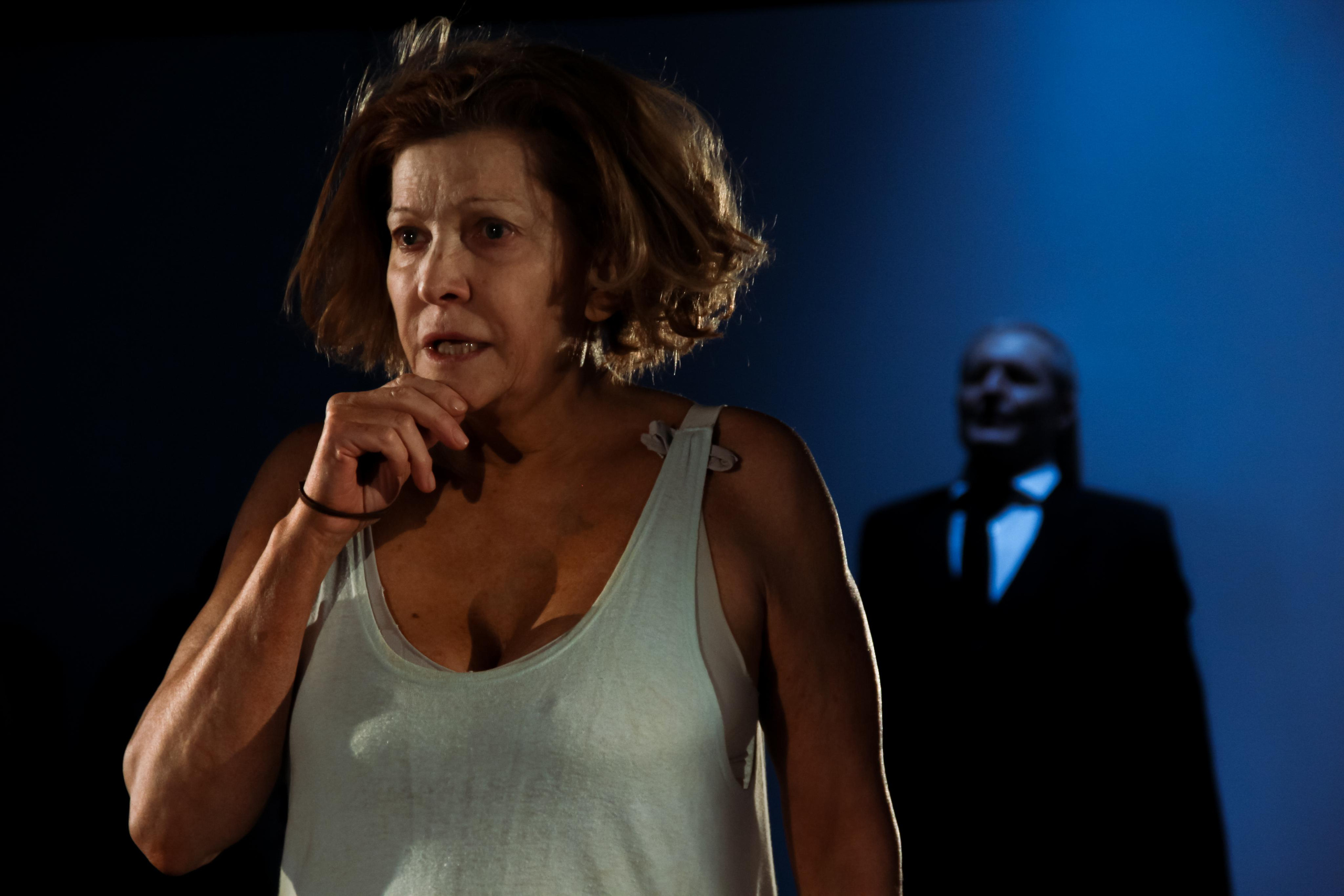 Спектакль «Похороните меня за плинтусом». Главная