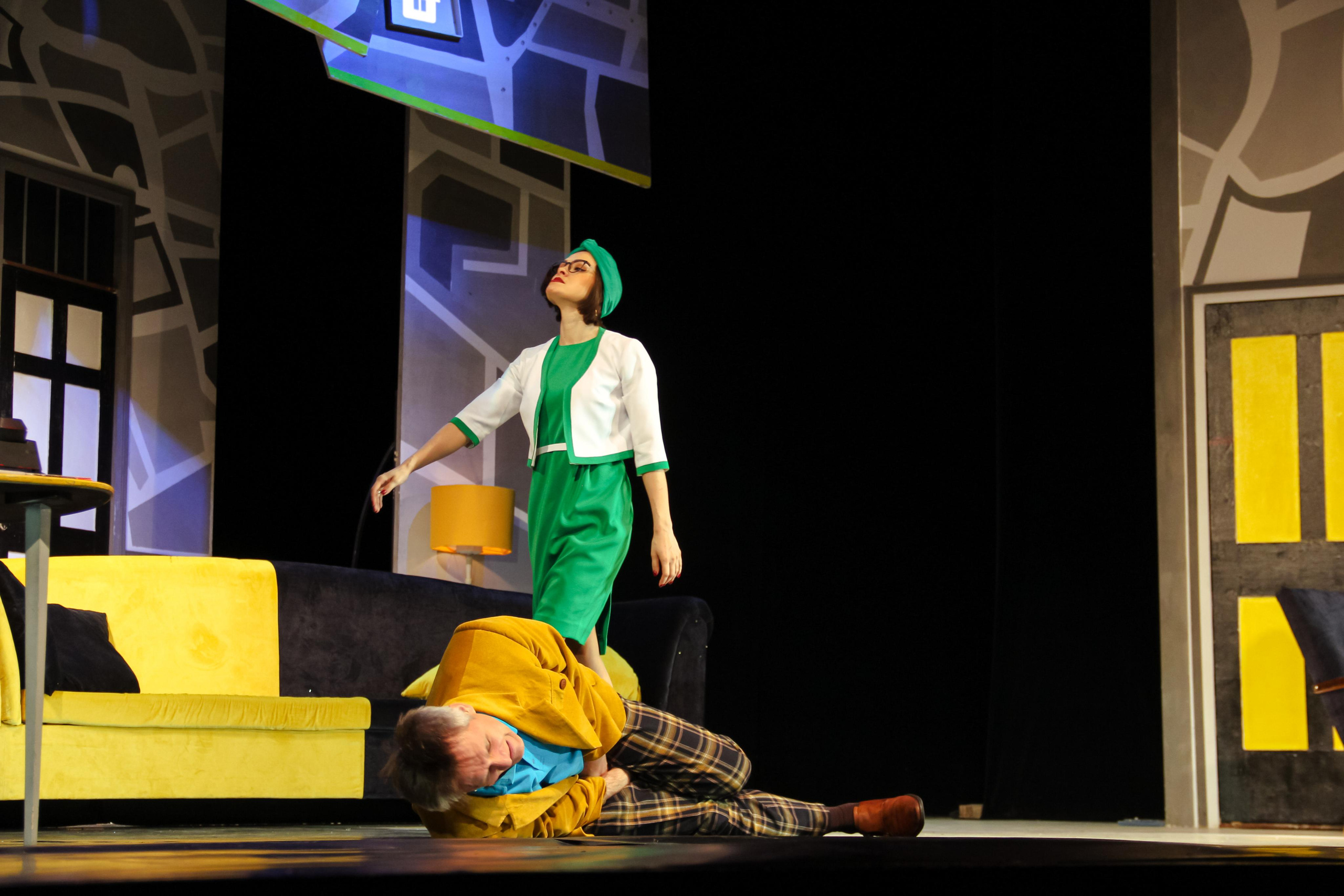 Спектакль «Слишком женатый таксист». Главная