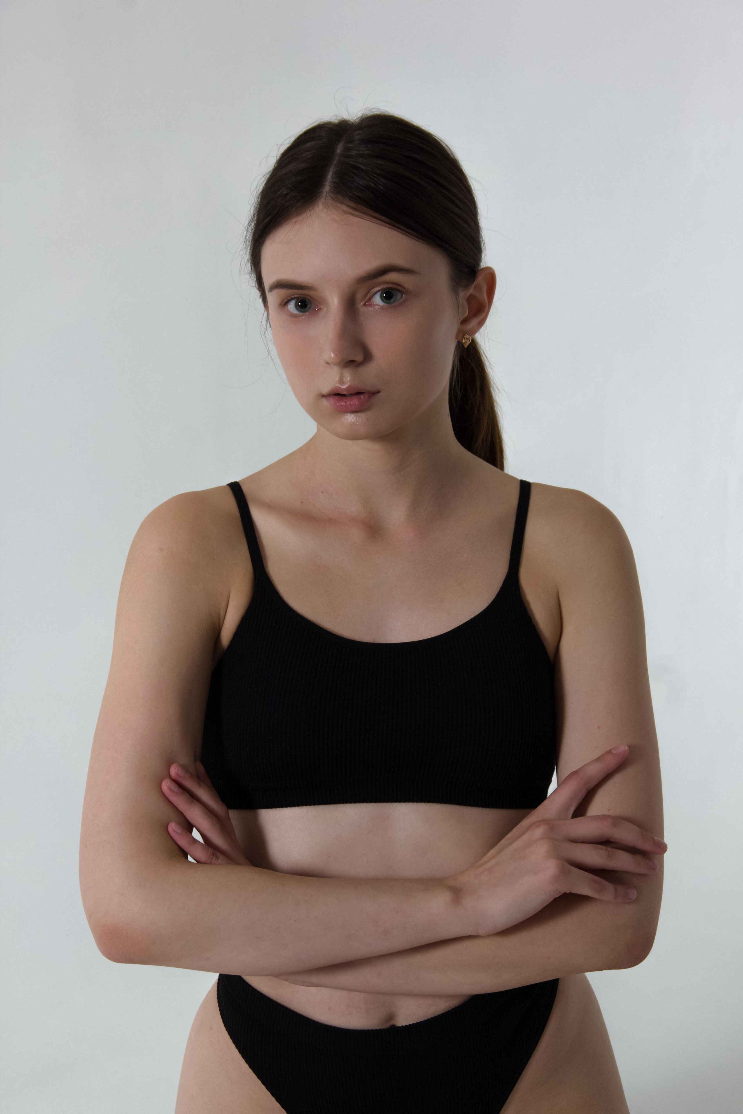 Алина Мелоян. Главная