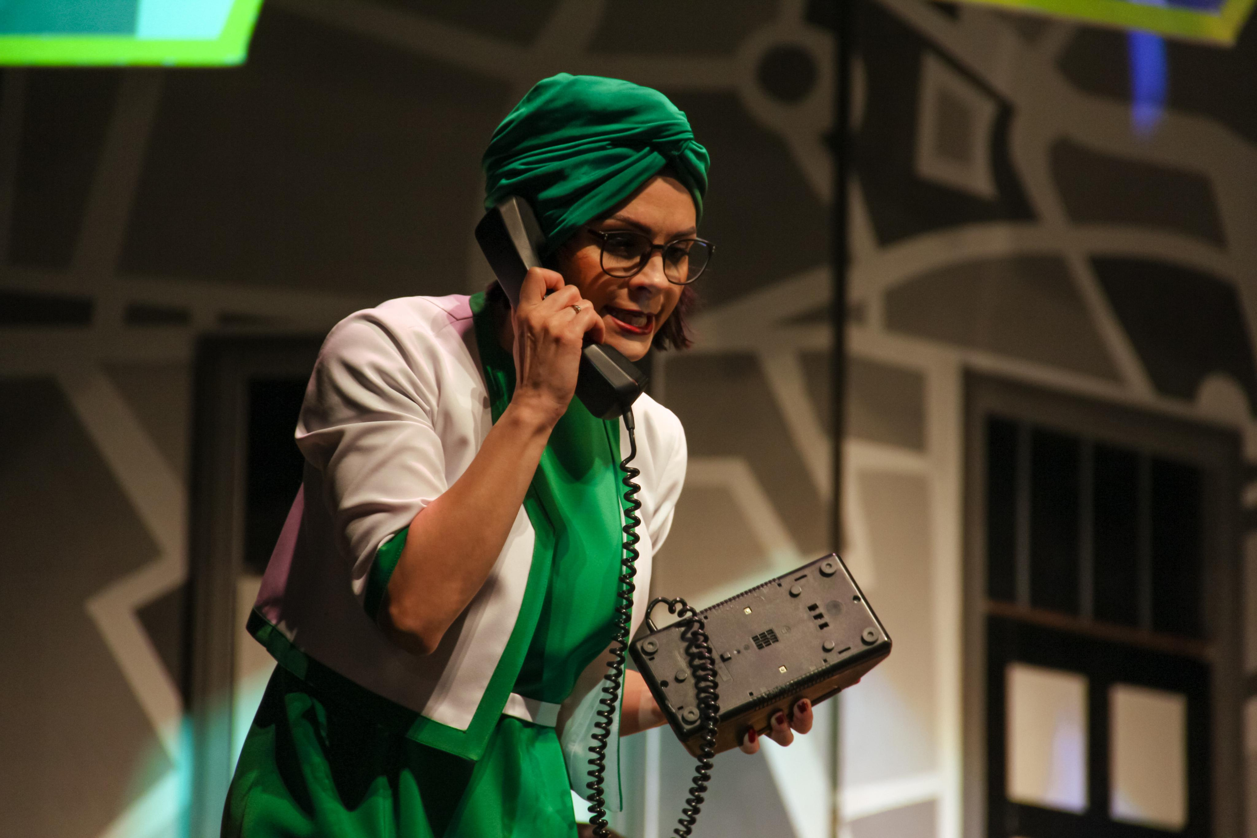 Спектакль «Слишком женатый таксист». Главная