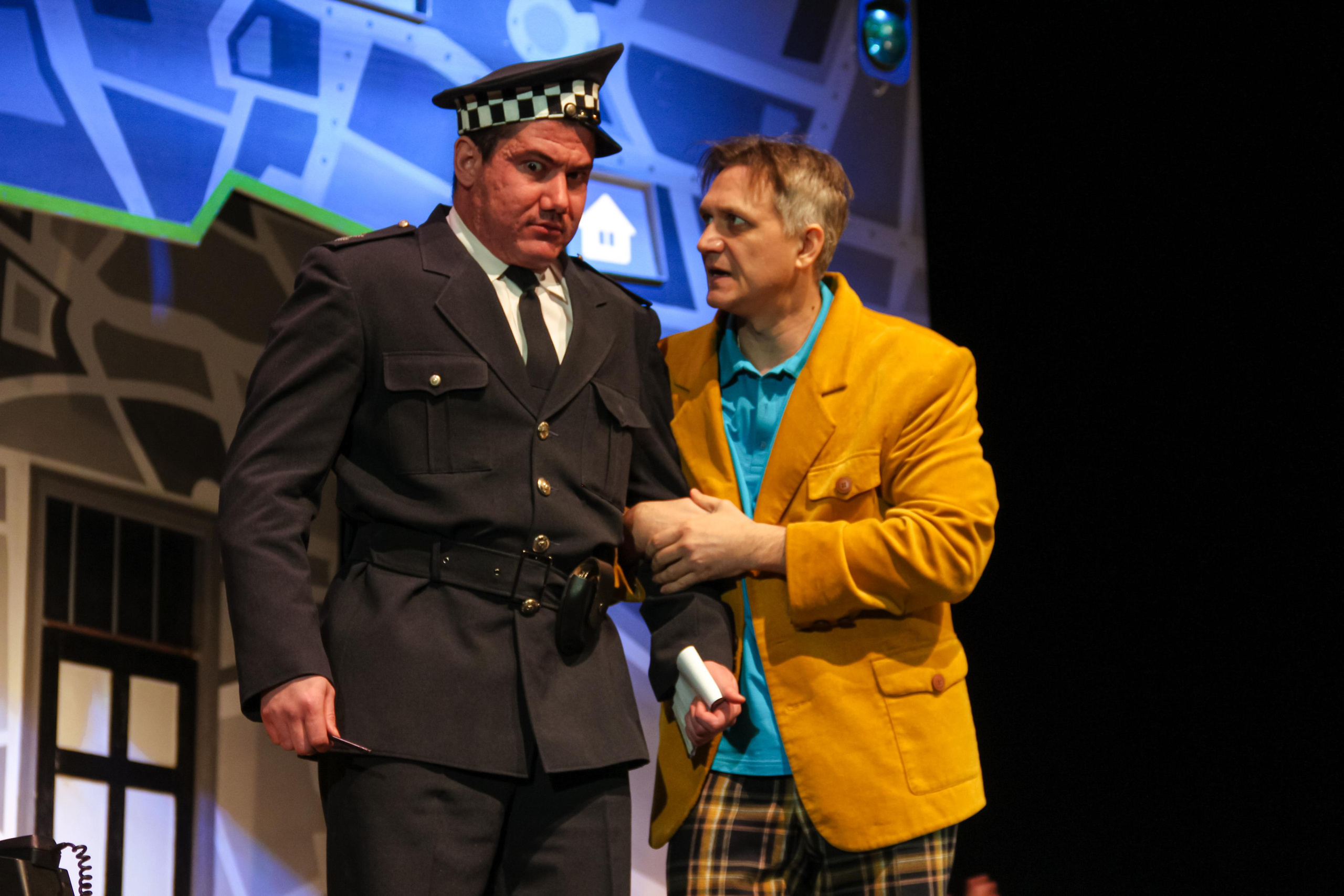 Спектакль «Слишком женатый таксист». Главная