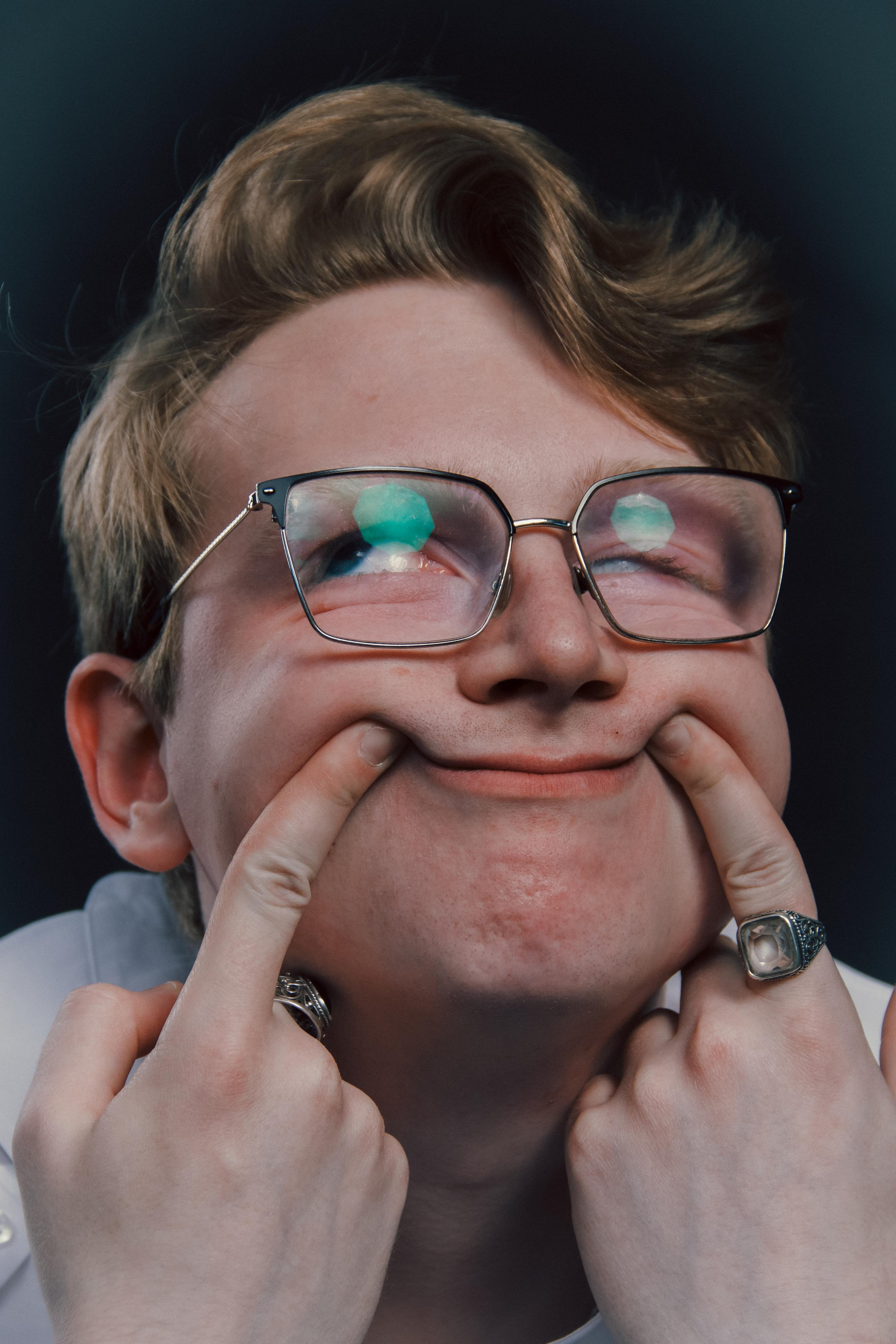 Макс. Главная