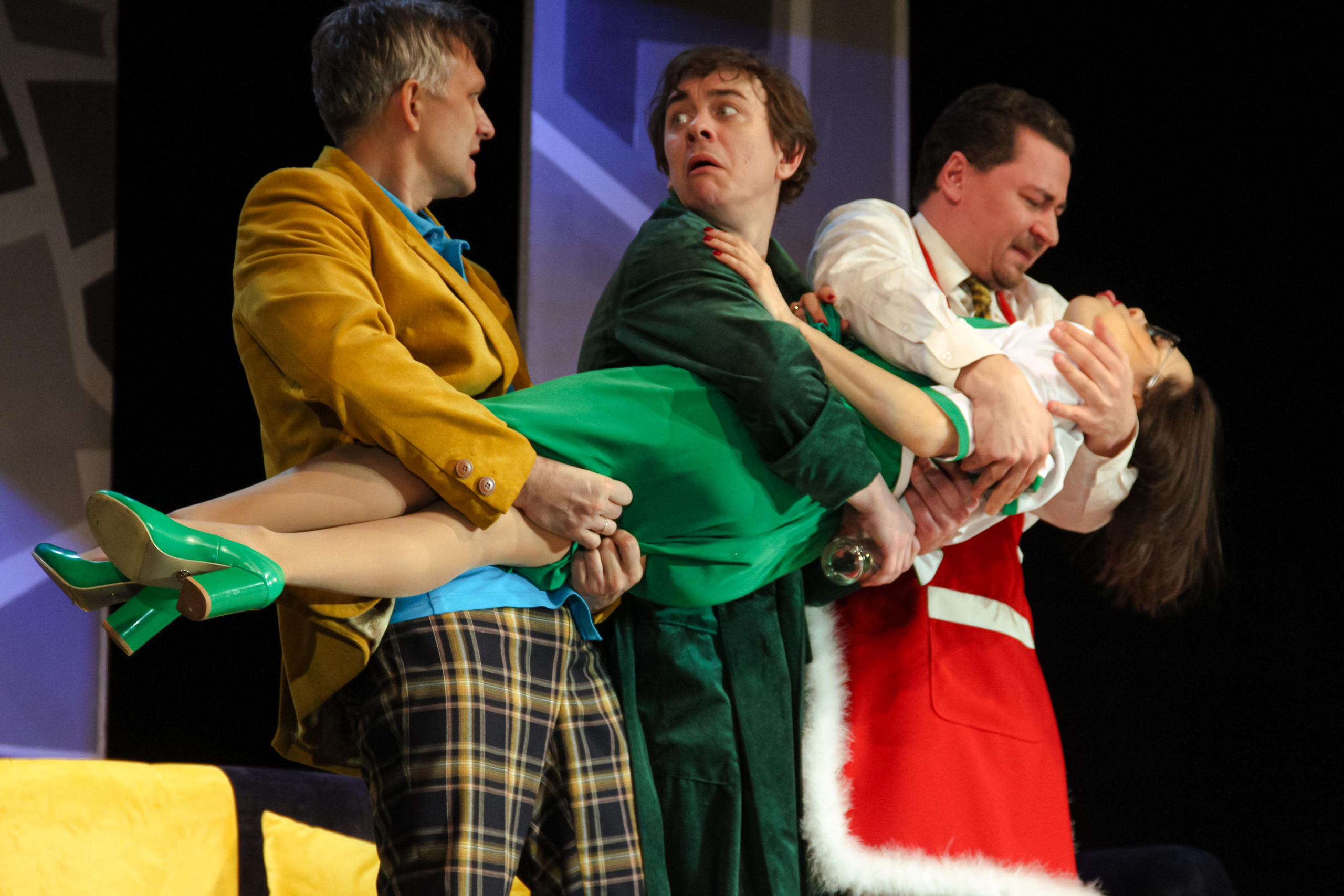 Спектакль «Слишком женатый таксист». Главная