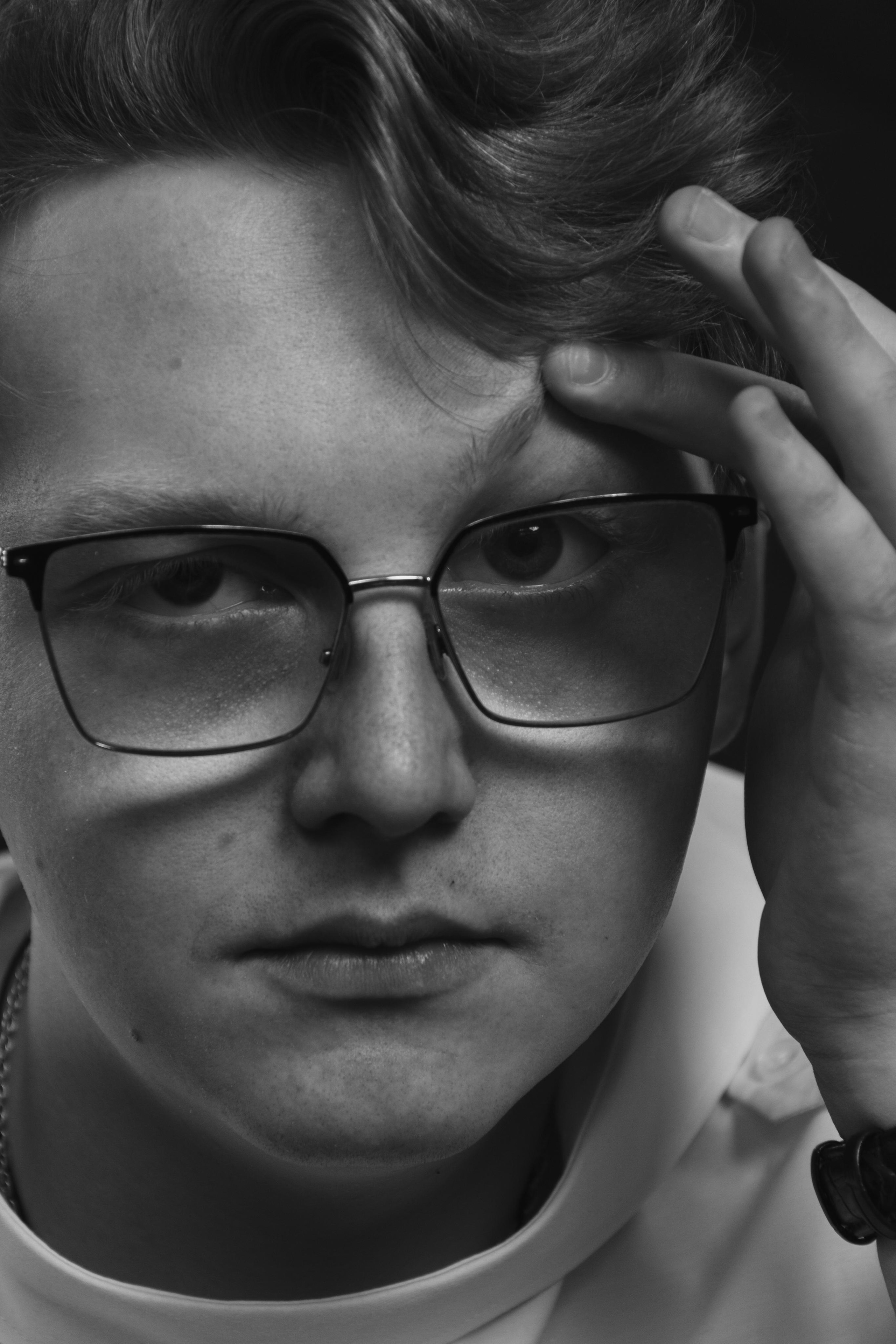 Макс. Главная