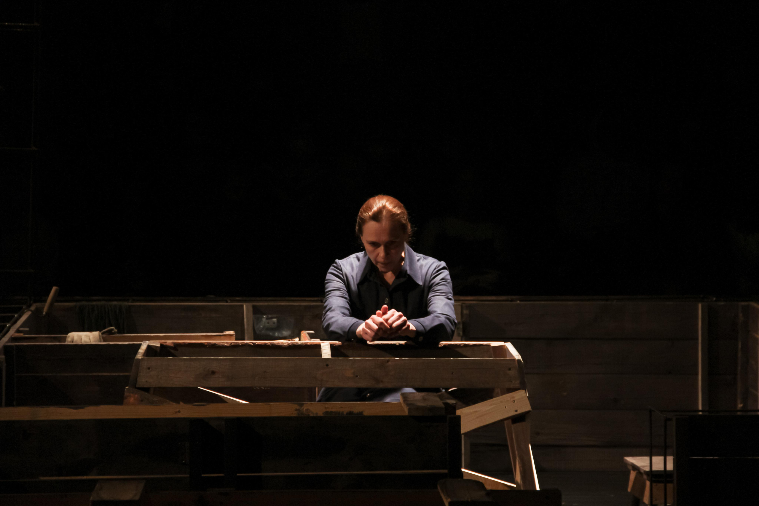 Спектакль «Любовь под вязами». Главная