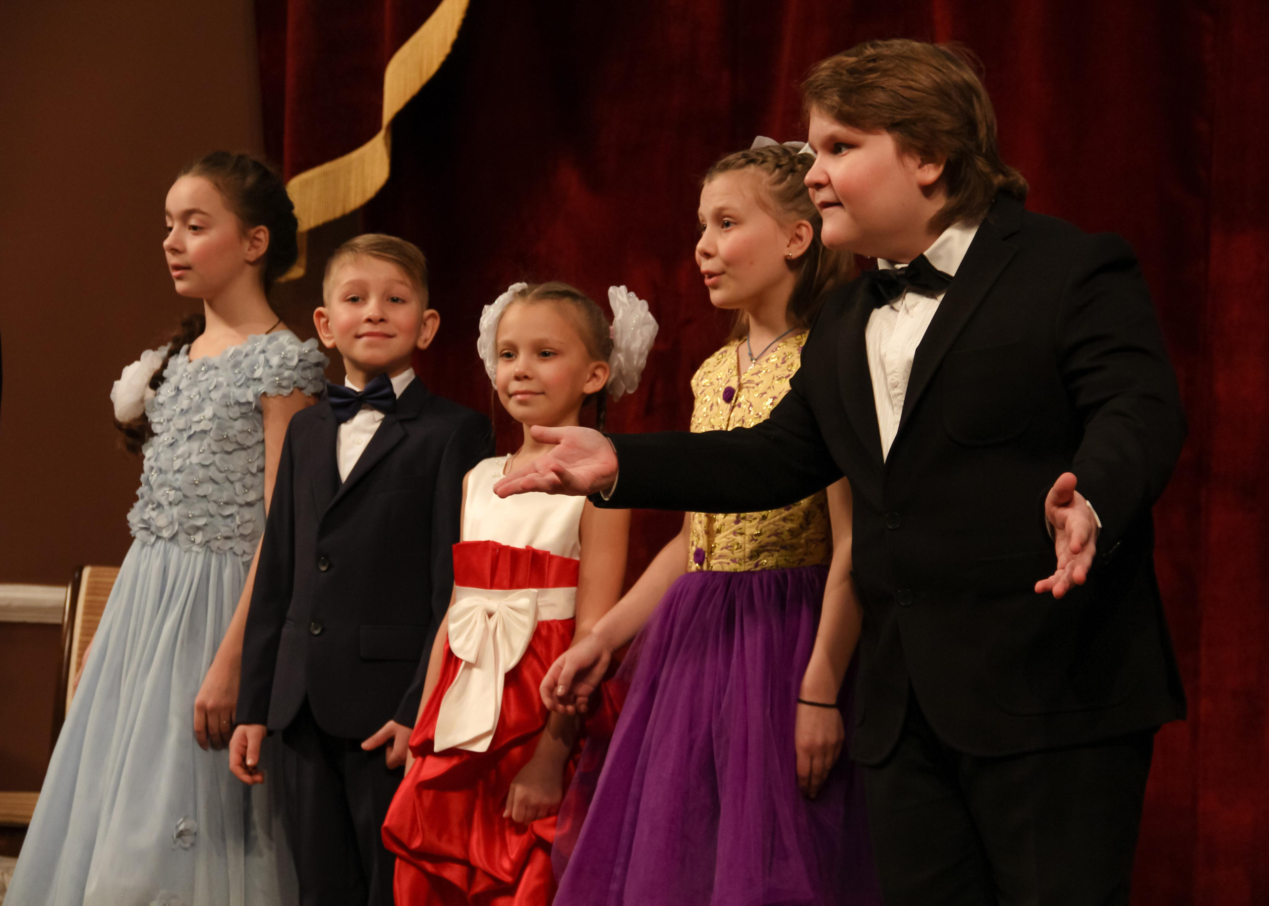 Спектакль «Под сиянием рождественской звезды». Главная