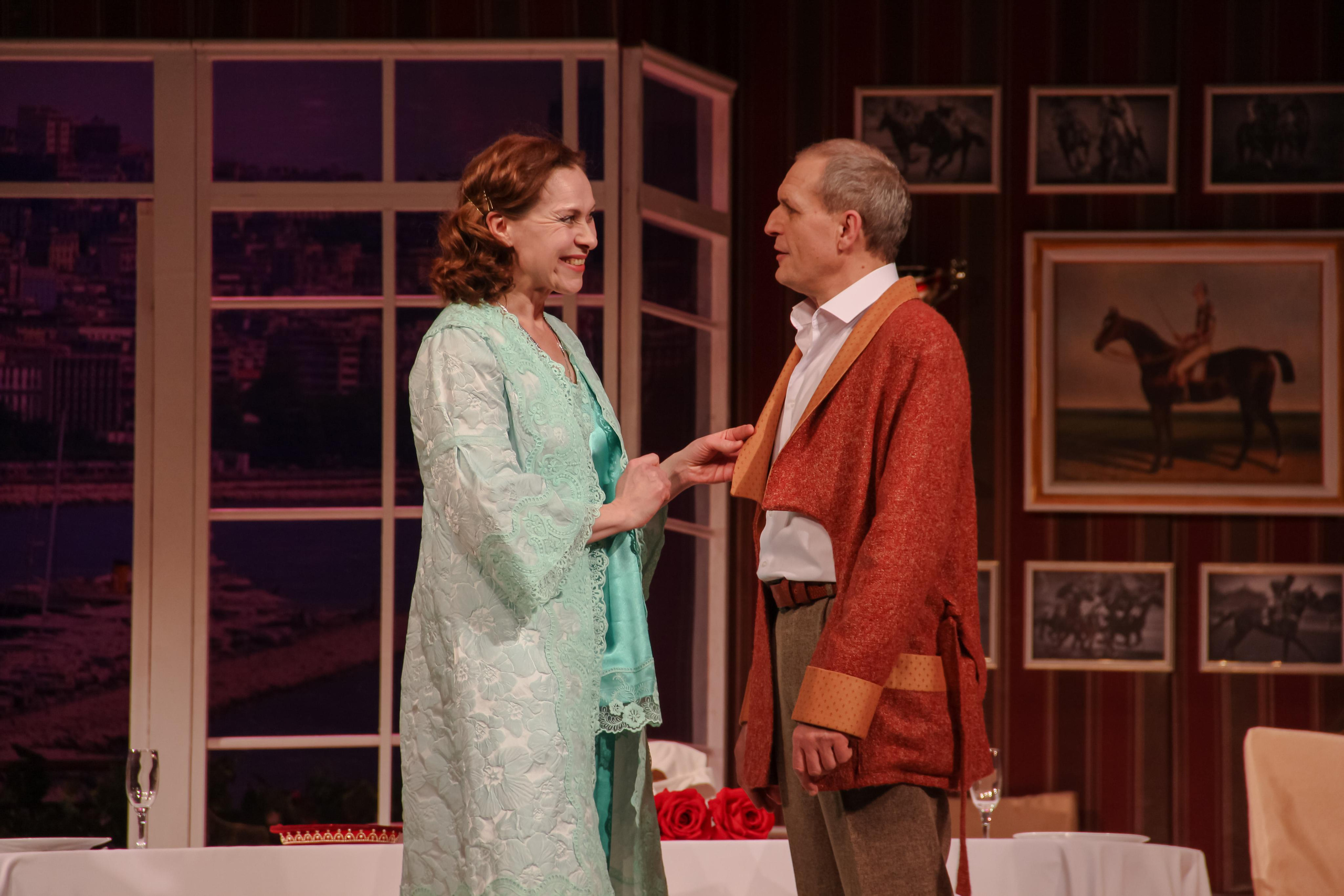 Спектакль «Страсти по-итальянски». Главная