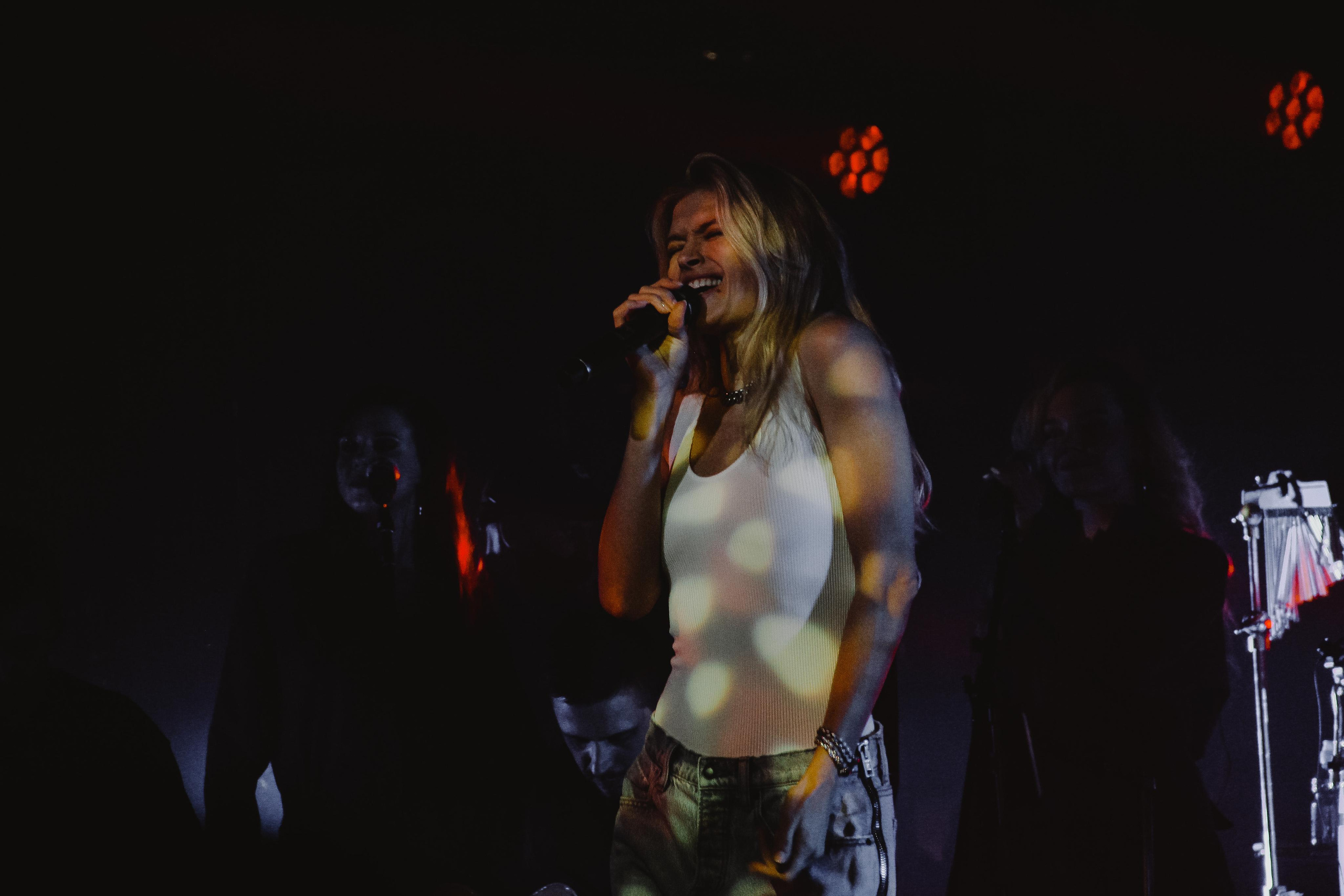 Вера Брежнева ВДНХ. Главная