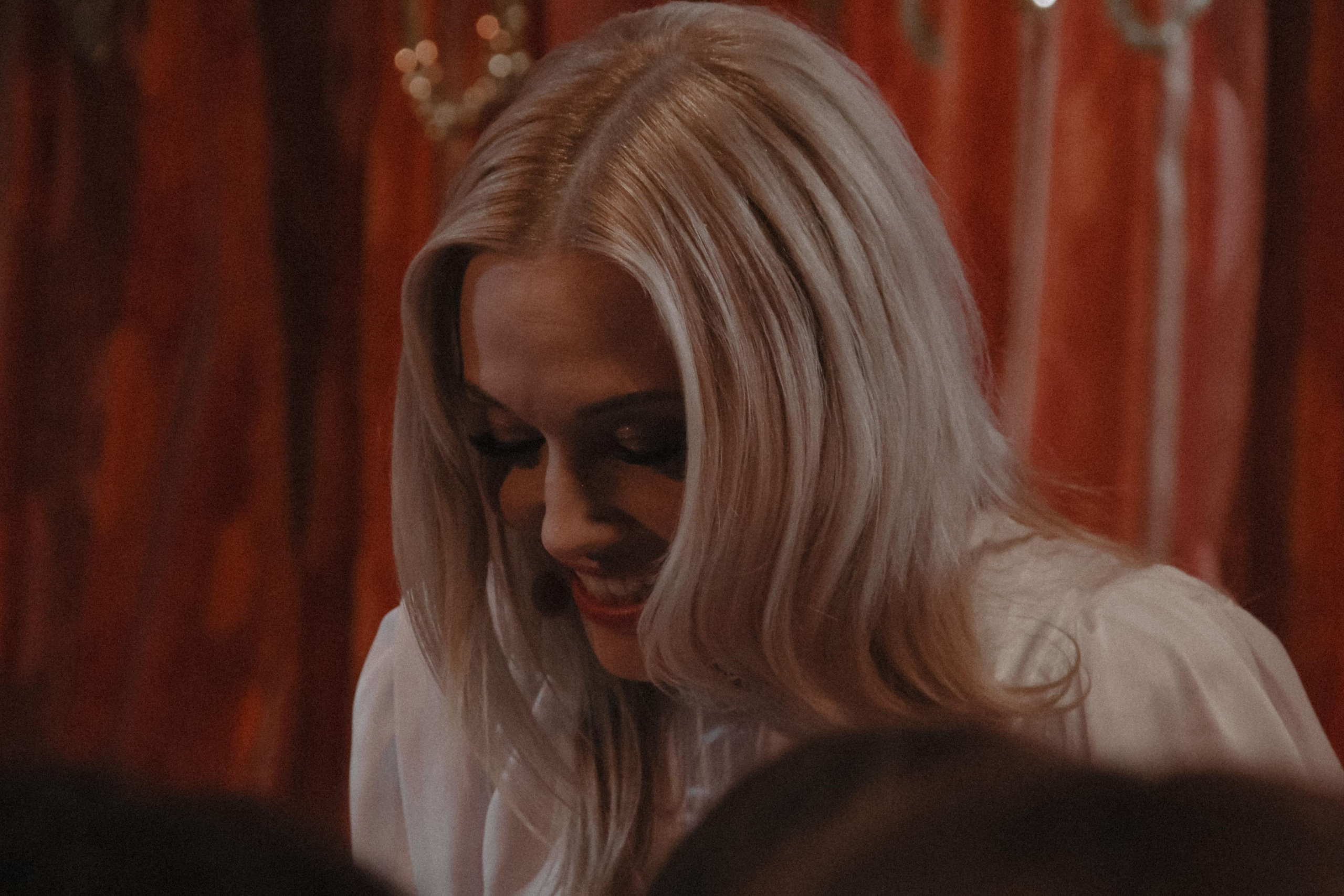 Спектакль «С.Н.Ы.» с Марией Третьяковой. Главная