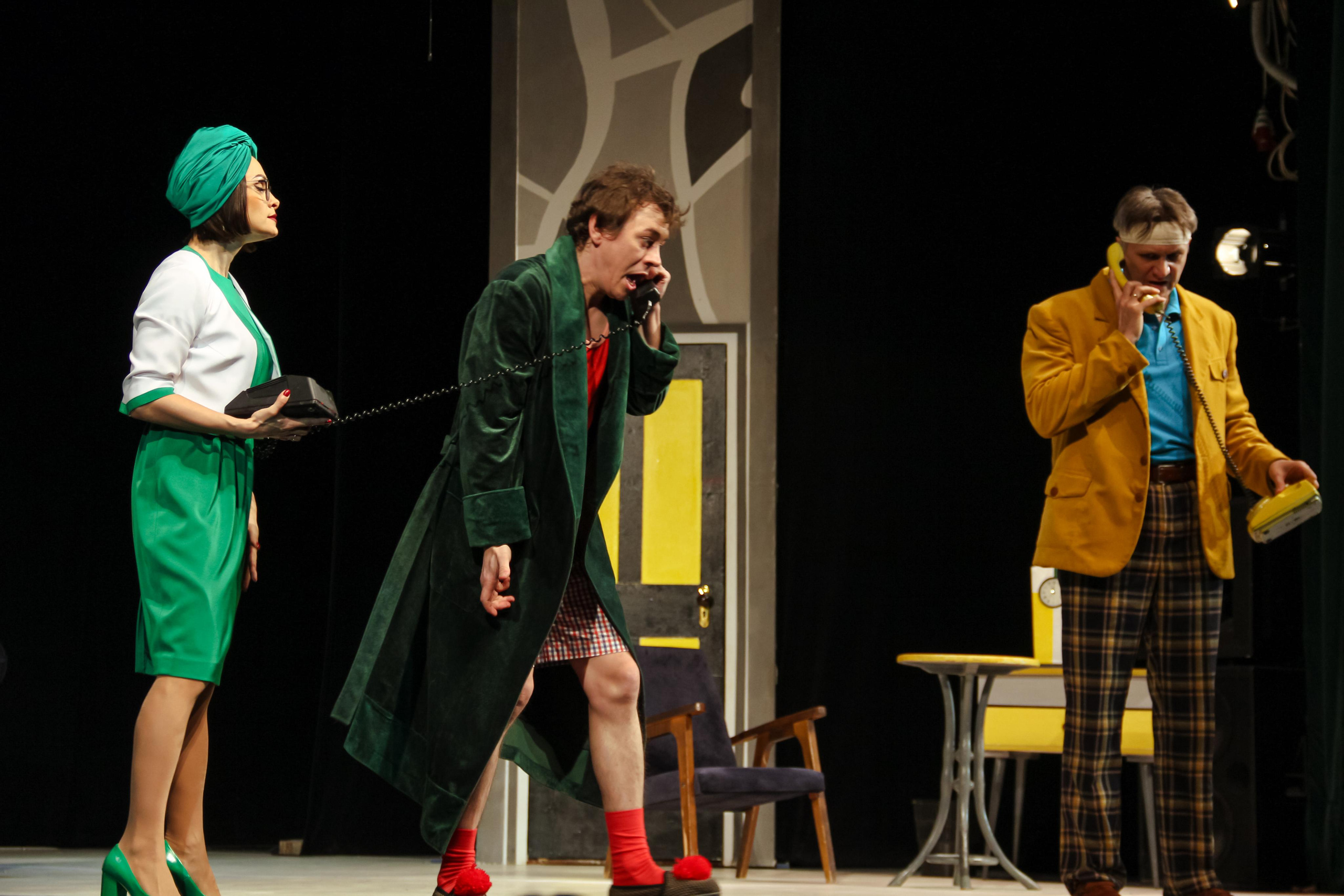 Спектакль «Слишком женатый таксист». Главная