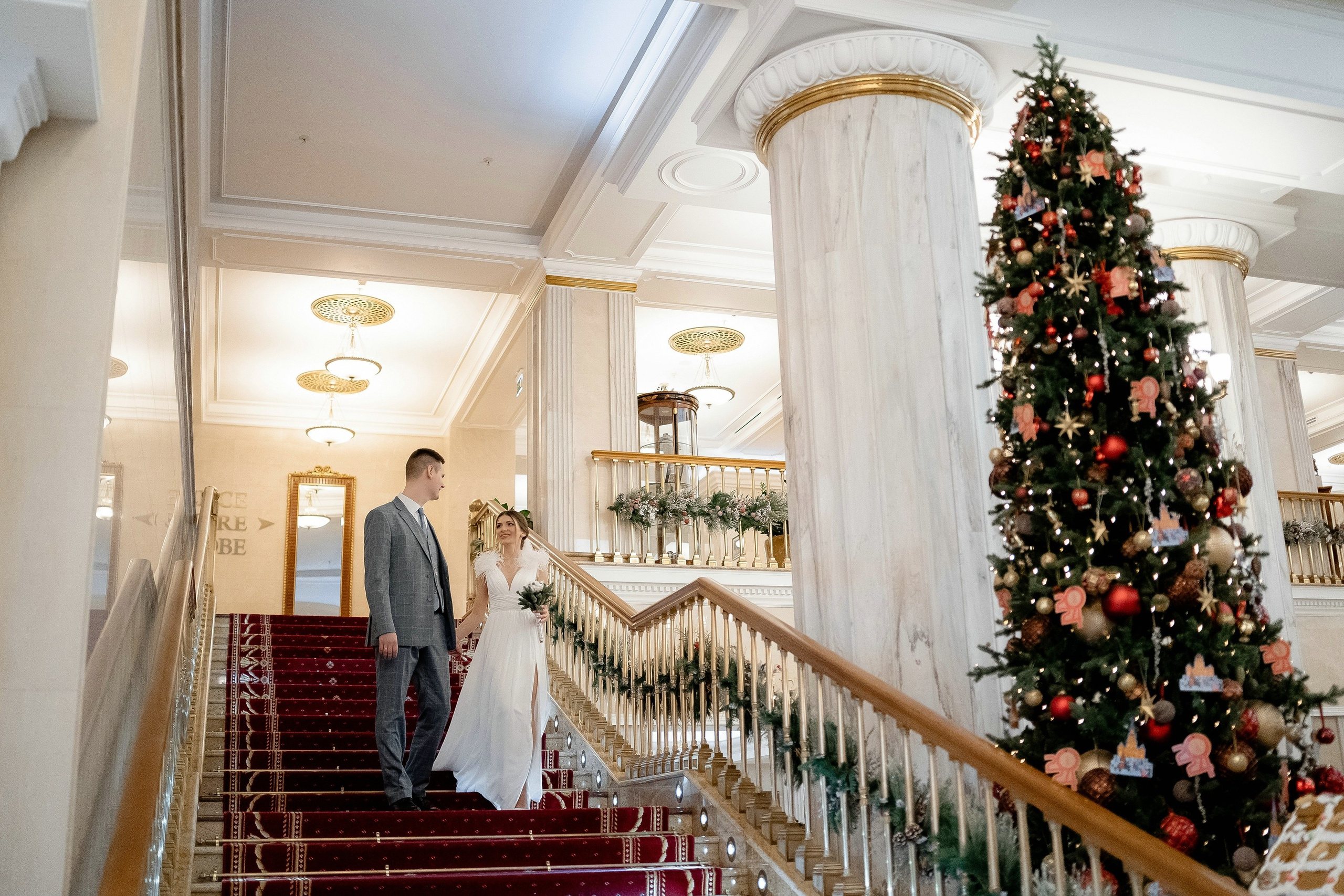 Свадебная фотосессия в Radisson Collection Hotel. Свадебный и семейный фотограф в Москве Светлана Зоткина