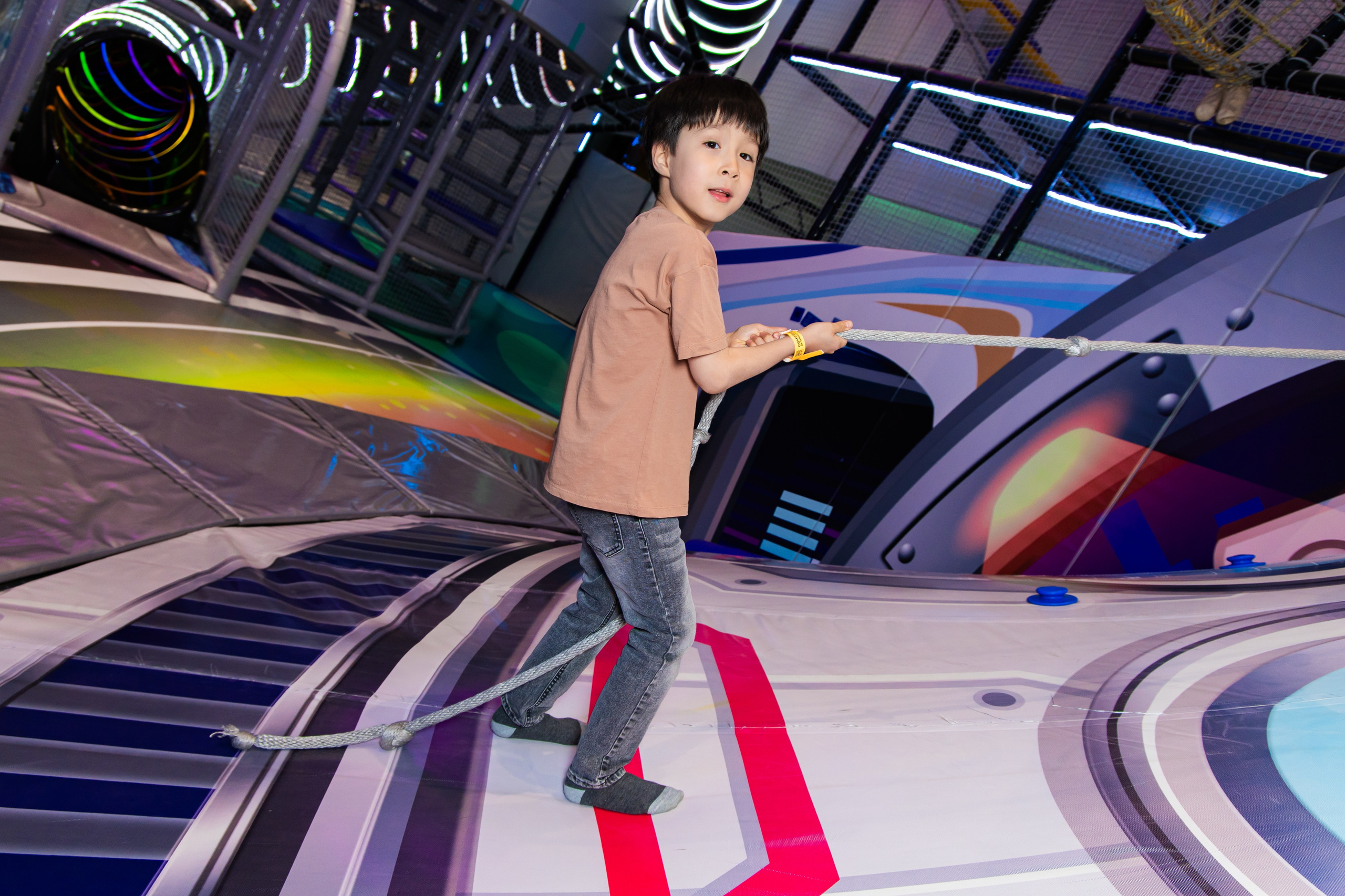 Александр 13/04 Ambiland. Виктория Литвинова репортажный фотограф Москва