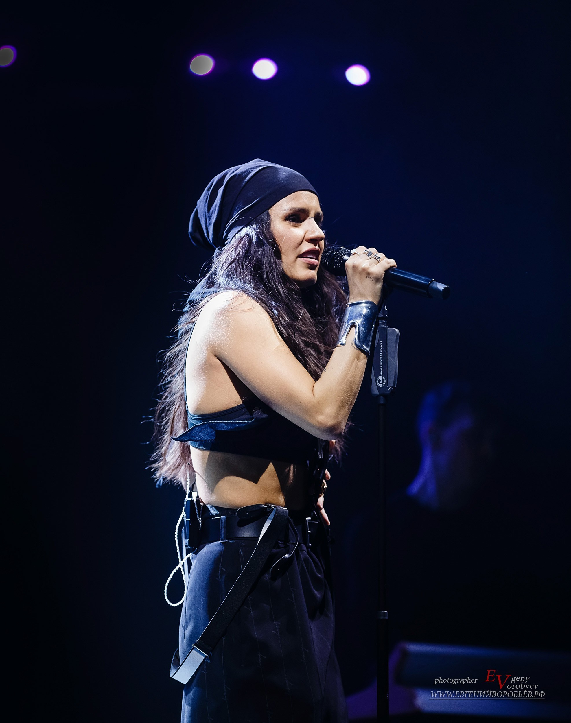 Концерт певицы зиверт в Красноярске фото репортаж артистка шоу фоторепортаж репортажный фотограф фотосъёмка заказать цена стоимость пример