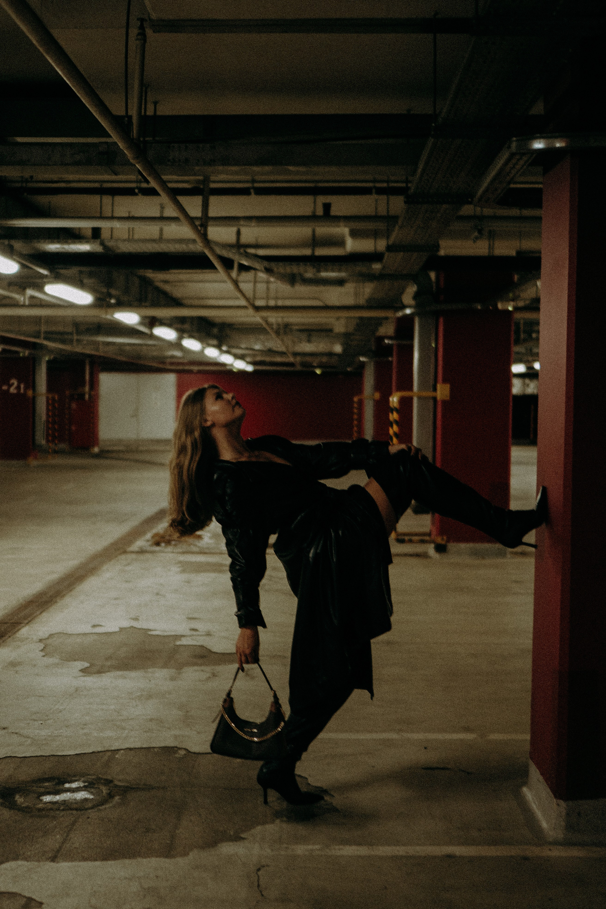 НА ПАРКОВКЕ. Профессиональный фотограф, Санкт-Петербург — Виктория Богомолова