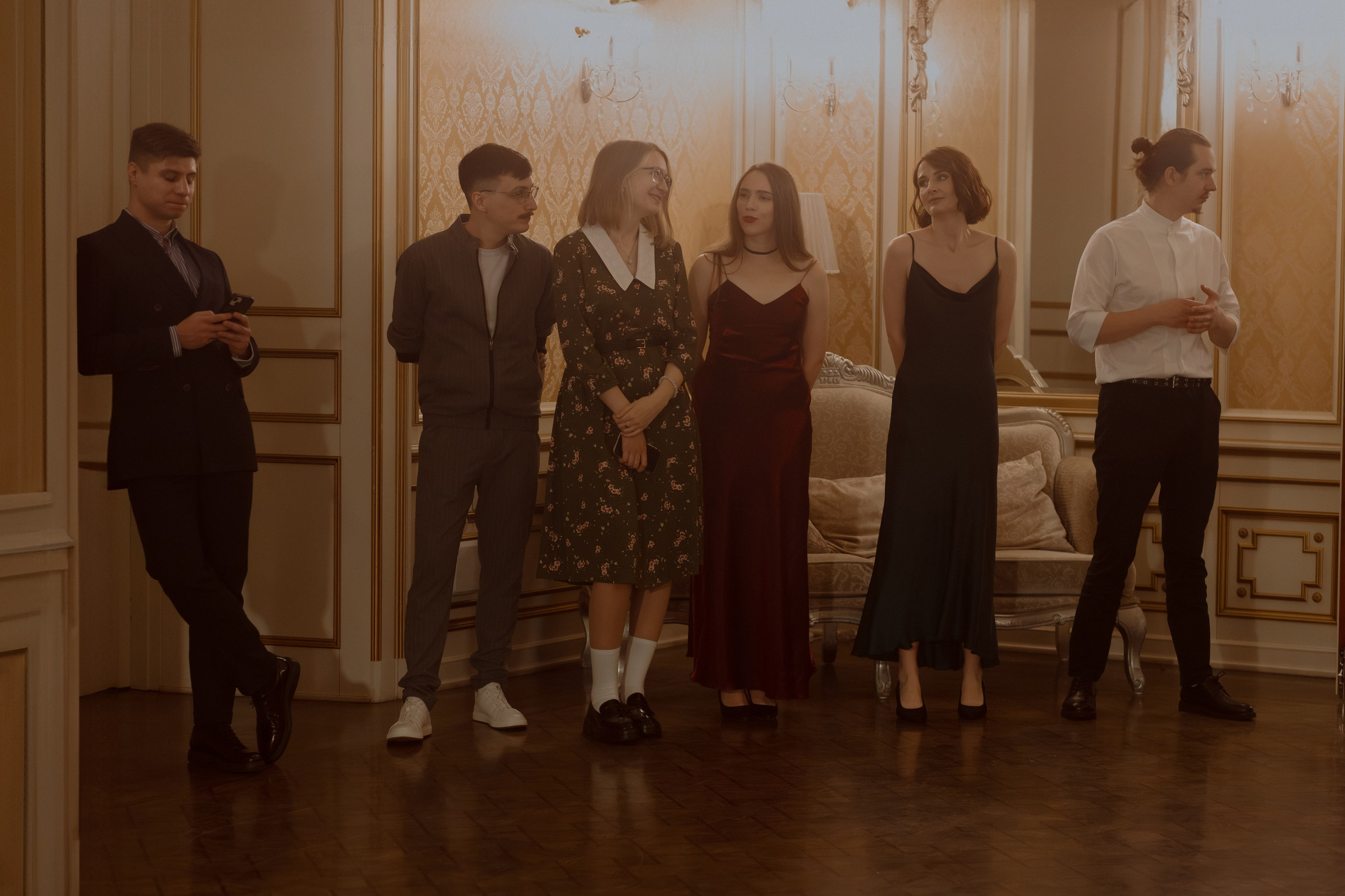 Welcome back to your own dinner party. Фотограф Лия Козловская Минск