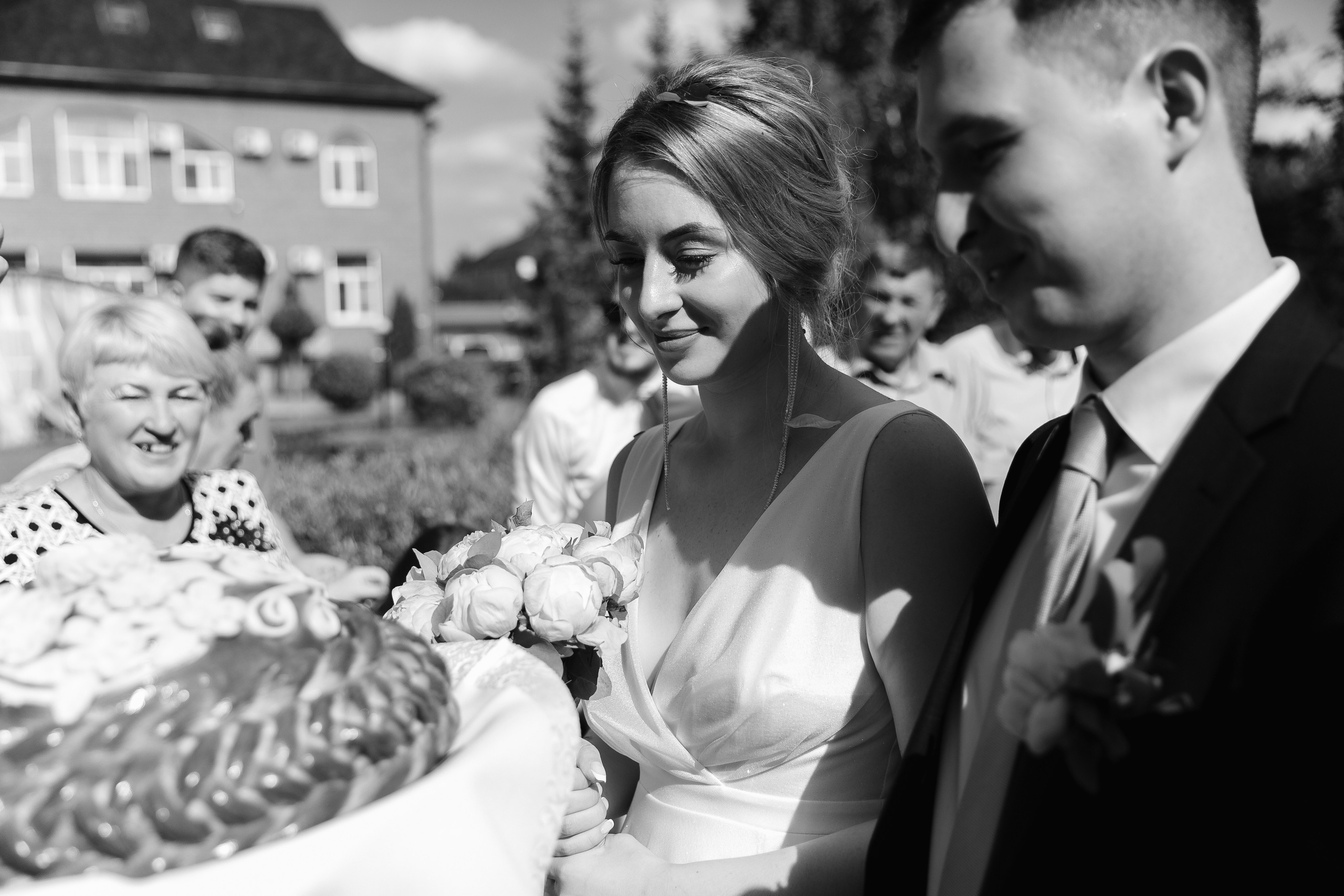 04.08.2024. RETOUCH-HOUSE