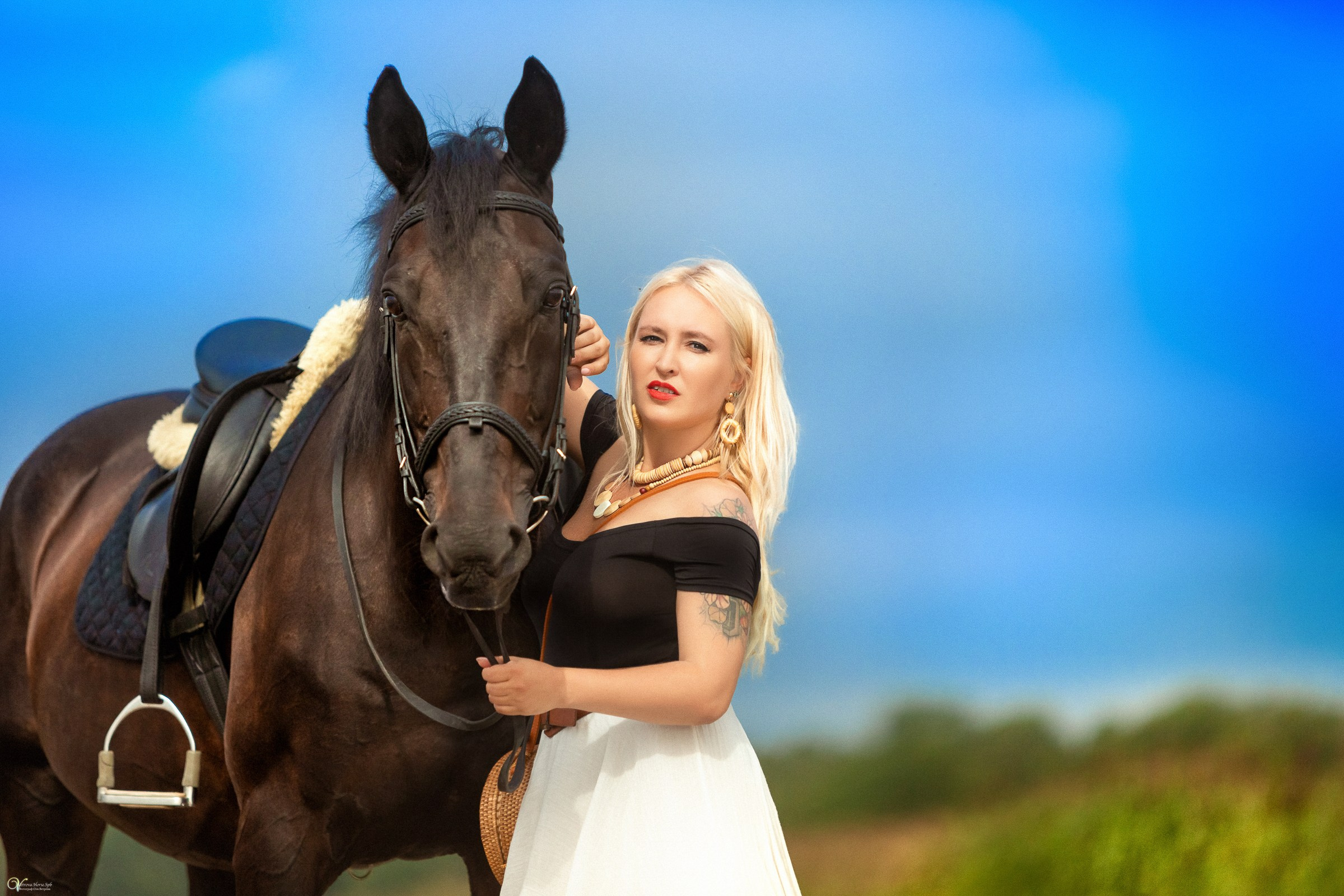 Фотосессии с лошадьми летом. Фотограф женский и мужской портрет Санкт-Петербург