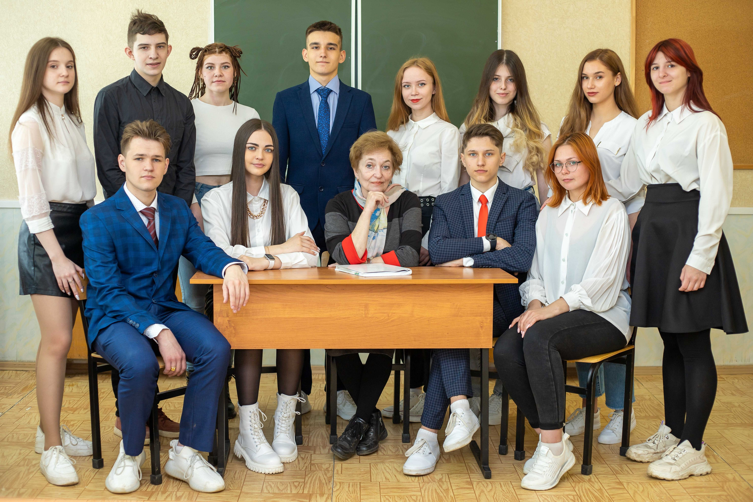 Сюжетные фотографии. Выпускные альбомы и фильмы