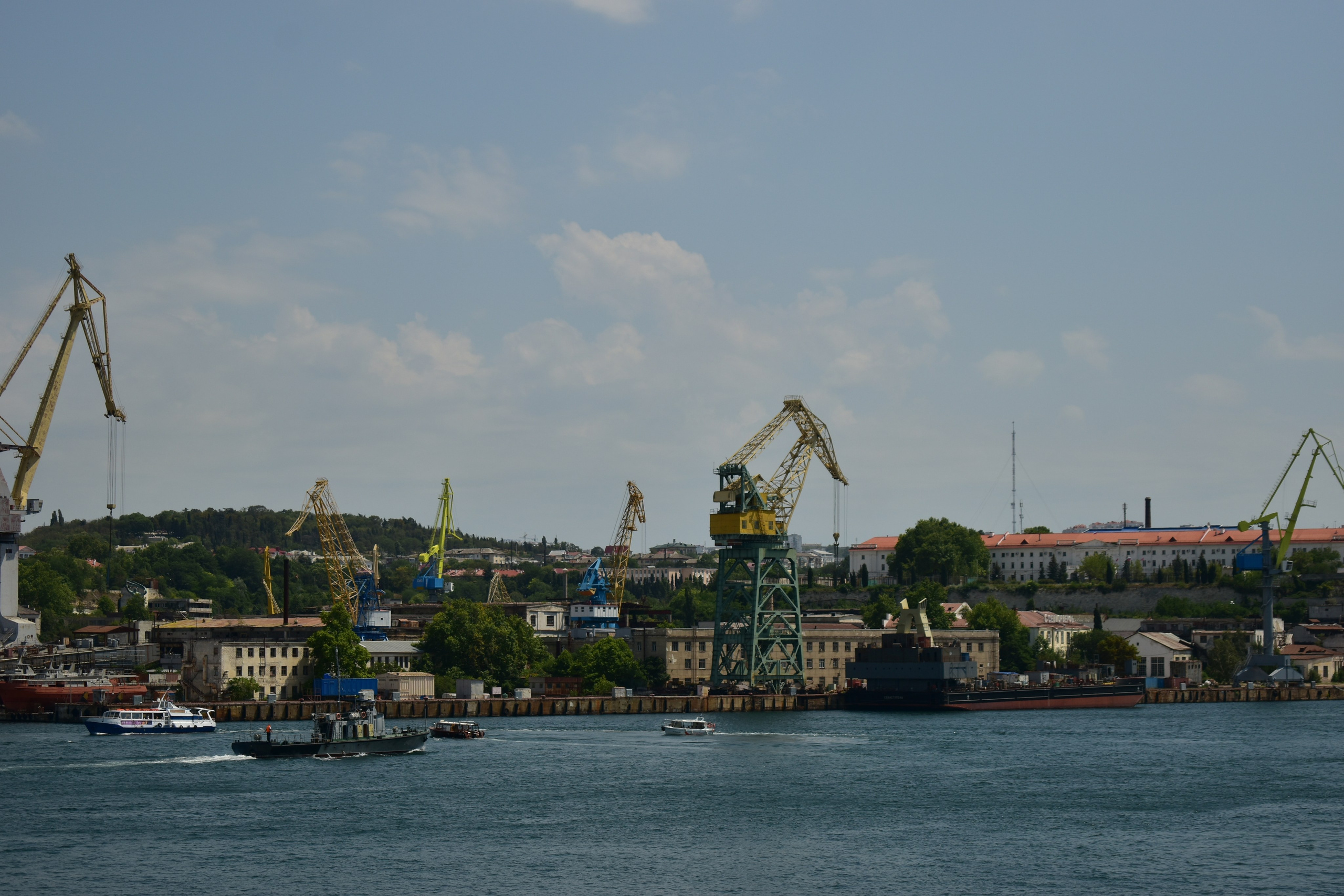 Парад ВМФ. Фотограф-ретушер в Крыму Юля Лобурец