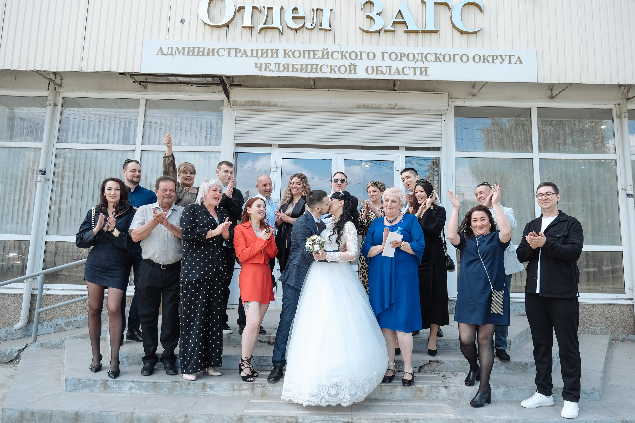 Сергей и Евгения_свадебная фотосессия в Версале. Свадебный фотограф в Челябинске Сырчикова Наталья