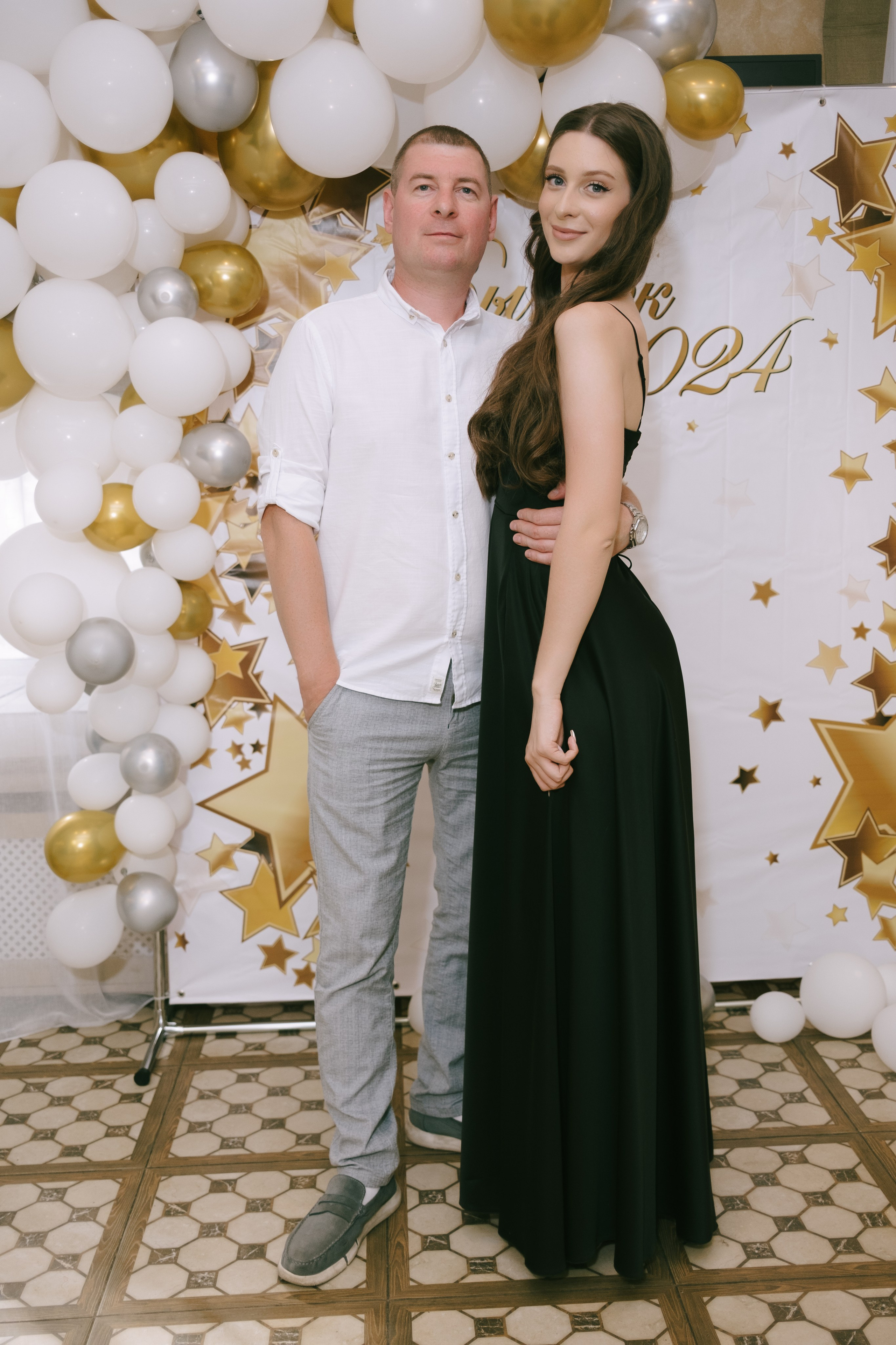 Выпускной школа 33. Свадебный и репортажной фотограф Денис Ожигин в Краснодаре и Краснодарском крае