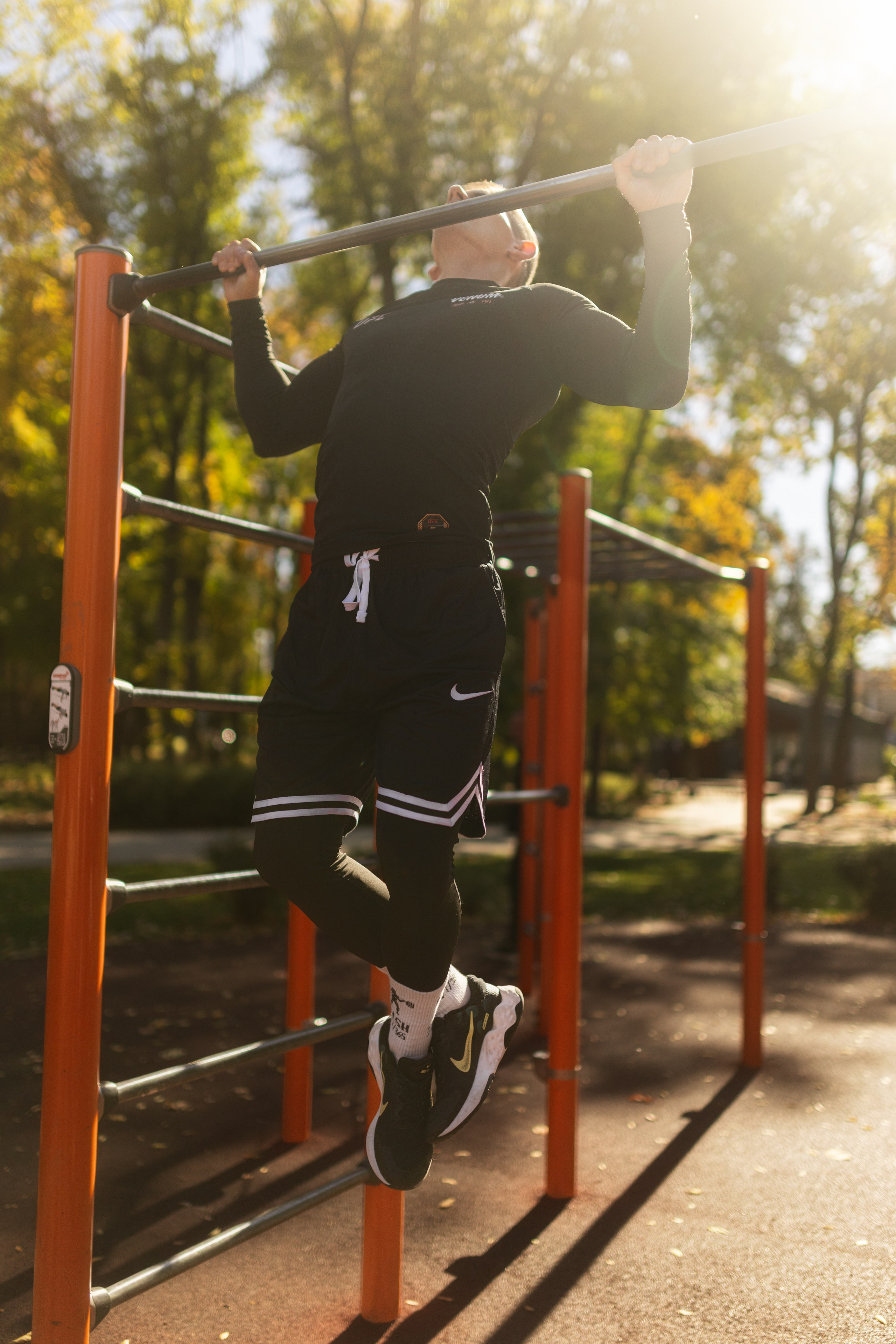 Фотосет на спортплощадке с Владом для контента. Дмитрий Шульгин, портретный фотограф в Воронеже
