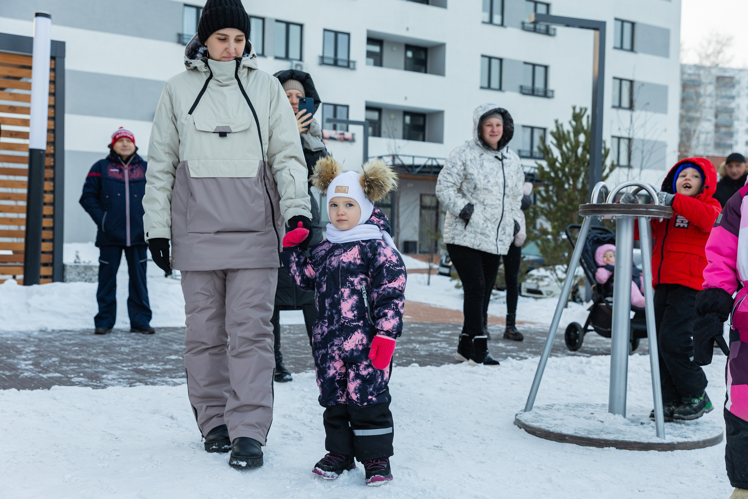 Уличный праздник ЖК «Геометрия». Фотограф Александр Поздняков  Новосибирск