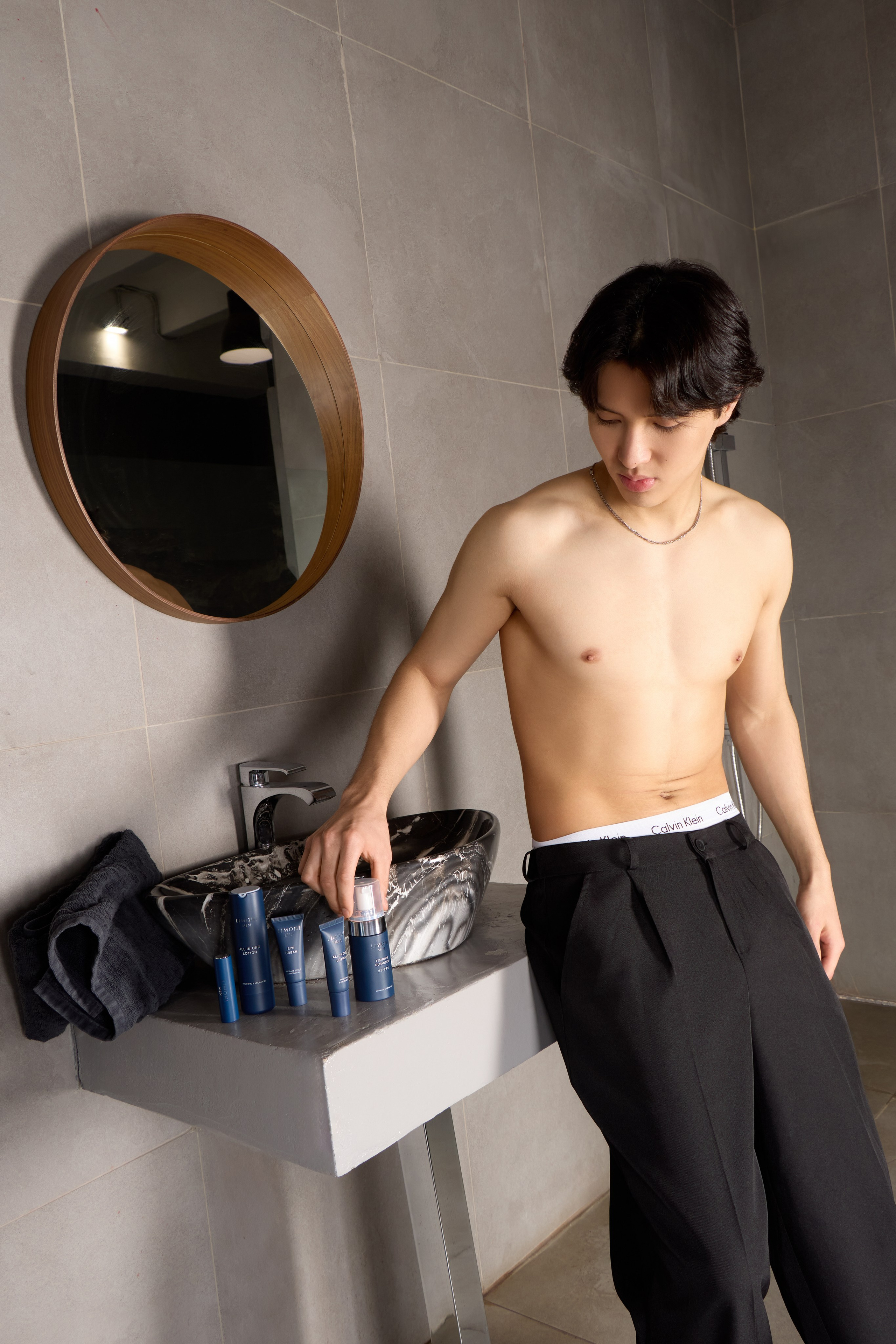 Муатин. Модельное агентство