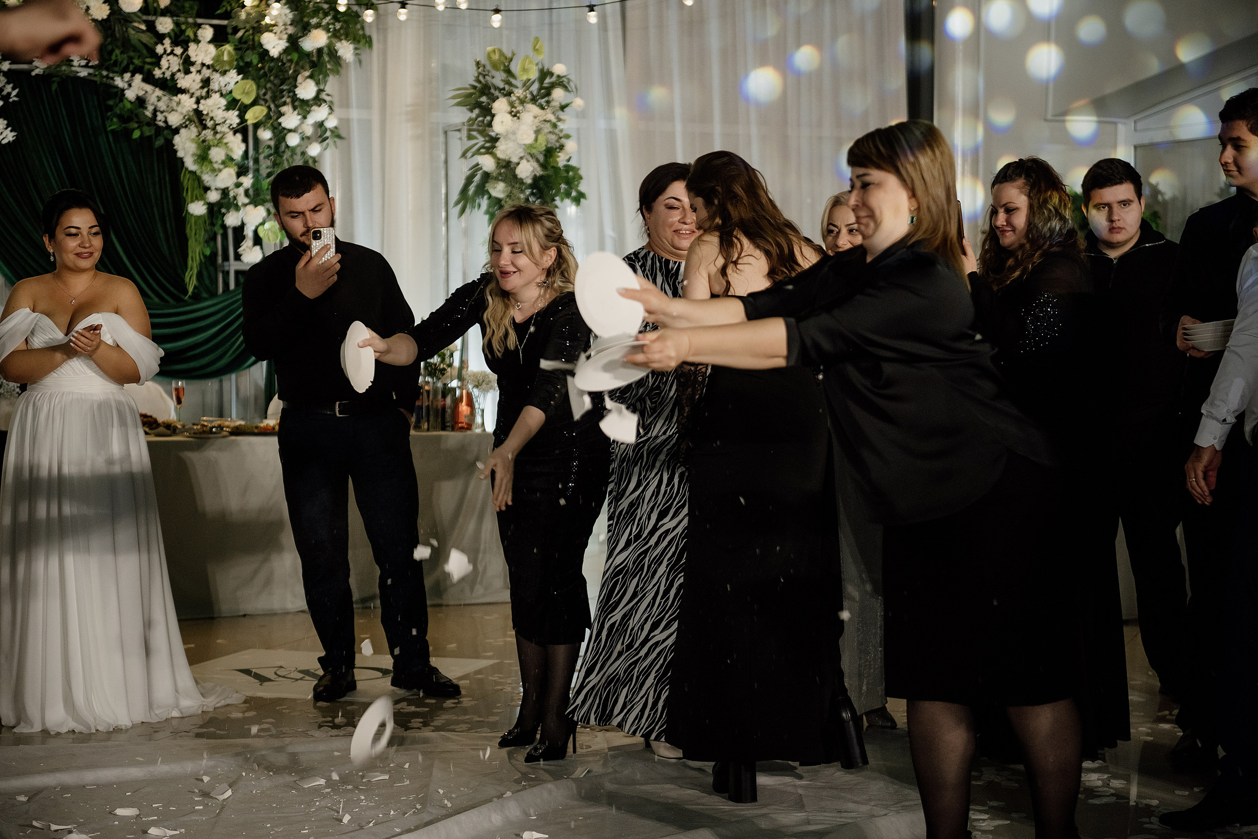 Диана и Геннадий. Свадебный фотограф Новороссийск Марина КрамарИна Полещук