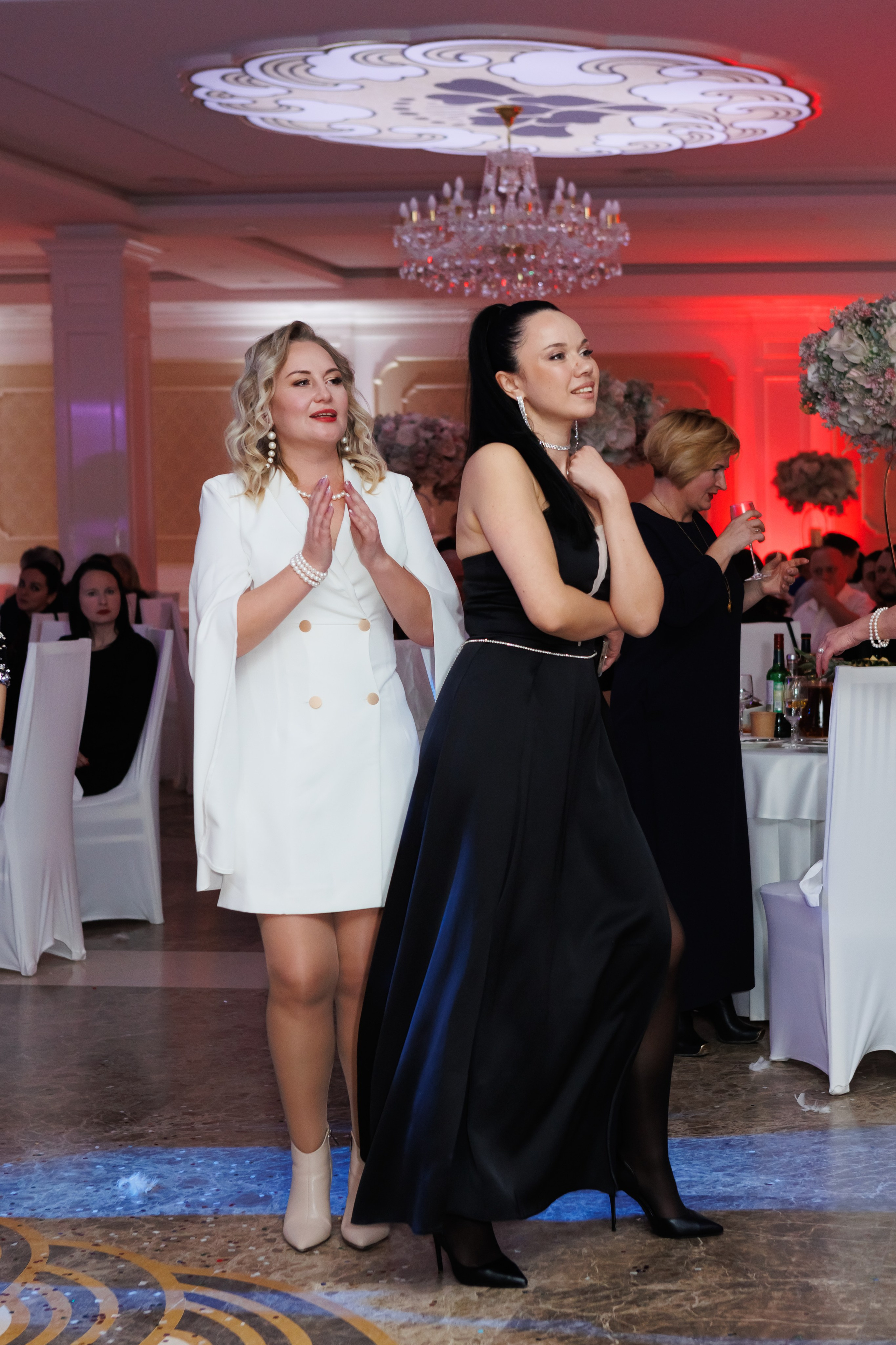 Яблоко — корпоратив. Свадебный фотограф, фотосъемка в Крыму, Севастополе, Симферополе, Ялте