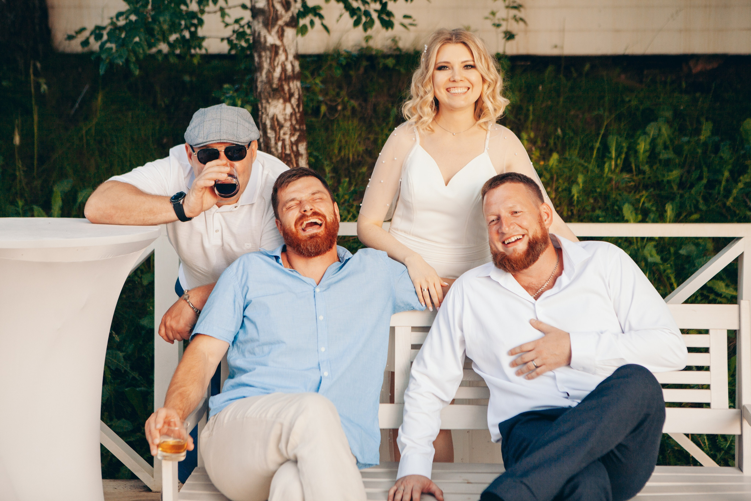 Фотосессия молодоженов на пляже Рублево. Фотограф Ольга Ефремова