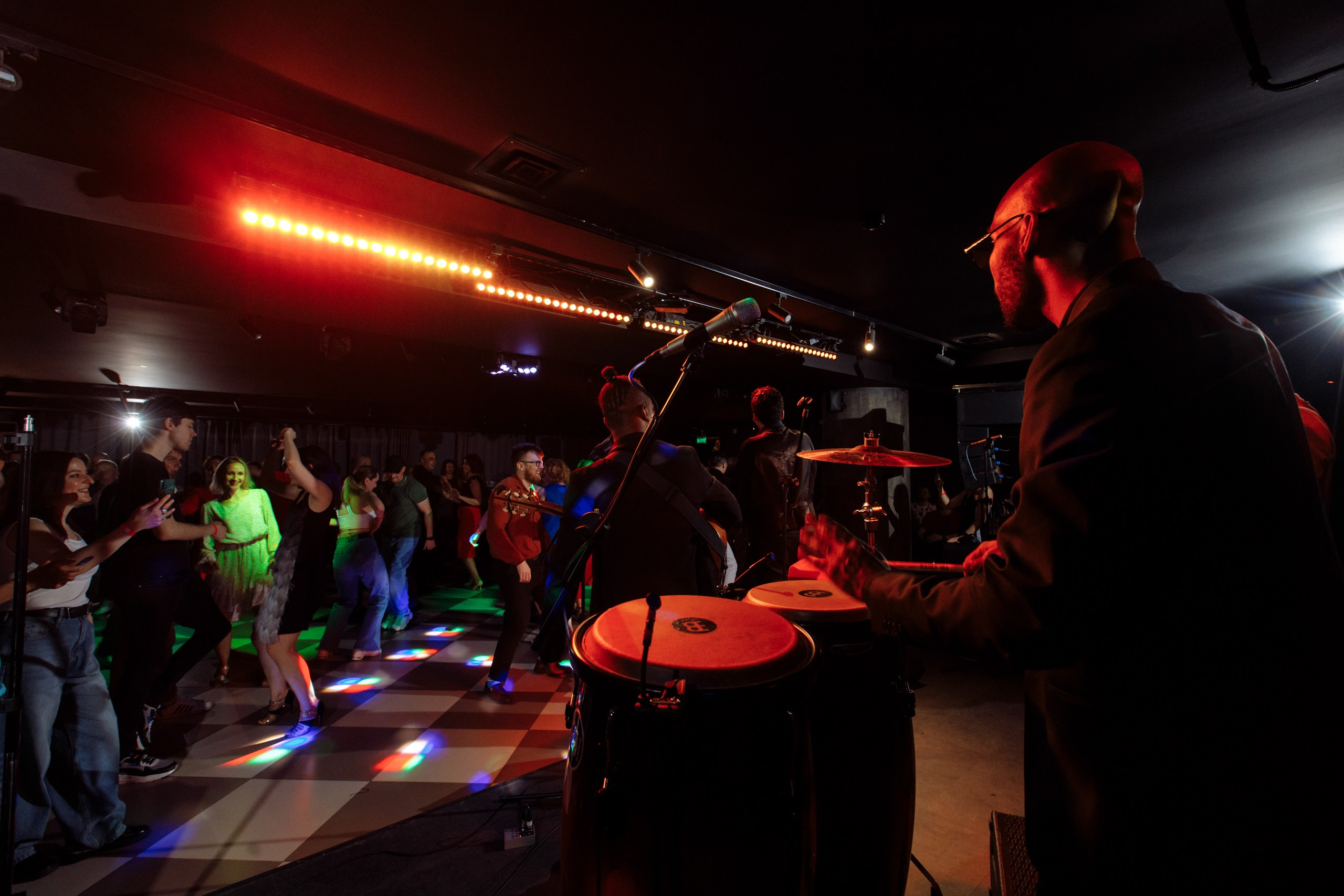 ISALSА. Вечеринка в школе танцев. Свадебный фотограф в Ярославле Анастасия Архипова