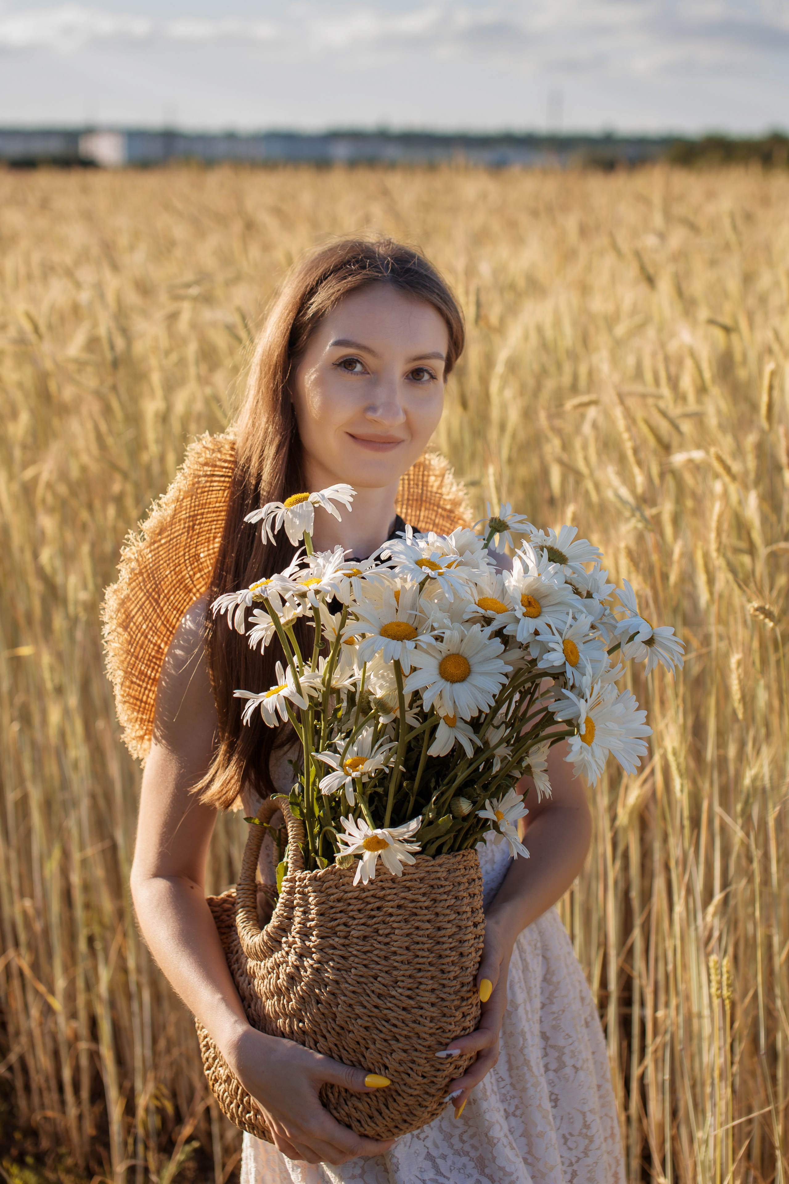 Надюша в полях. Фотограф в Саратове Будимирова Ирина