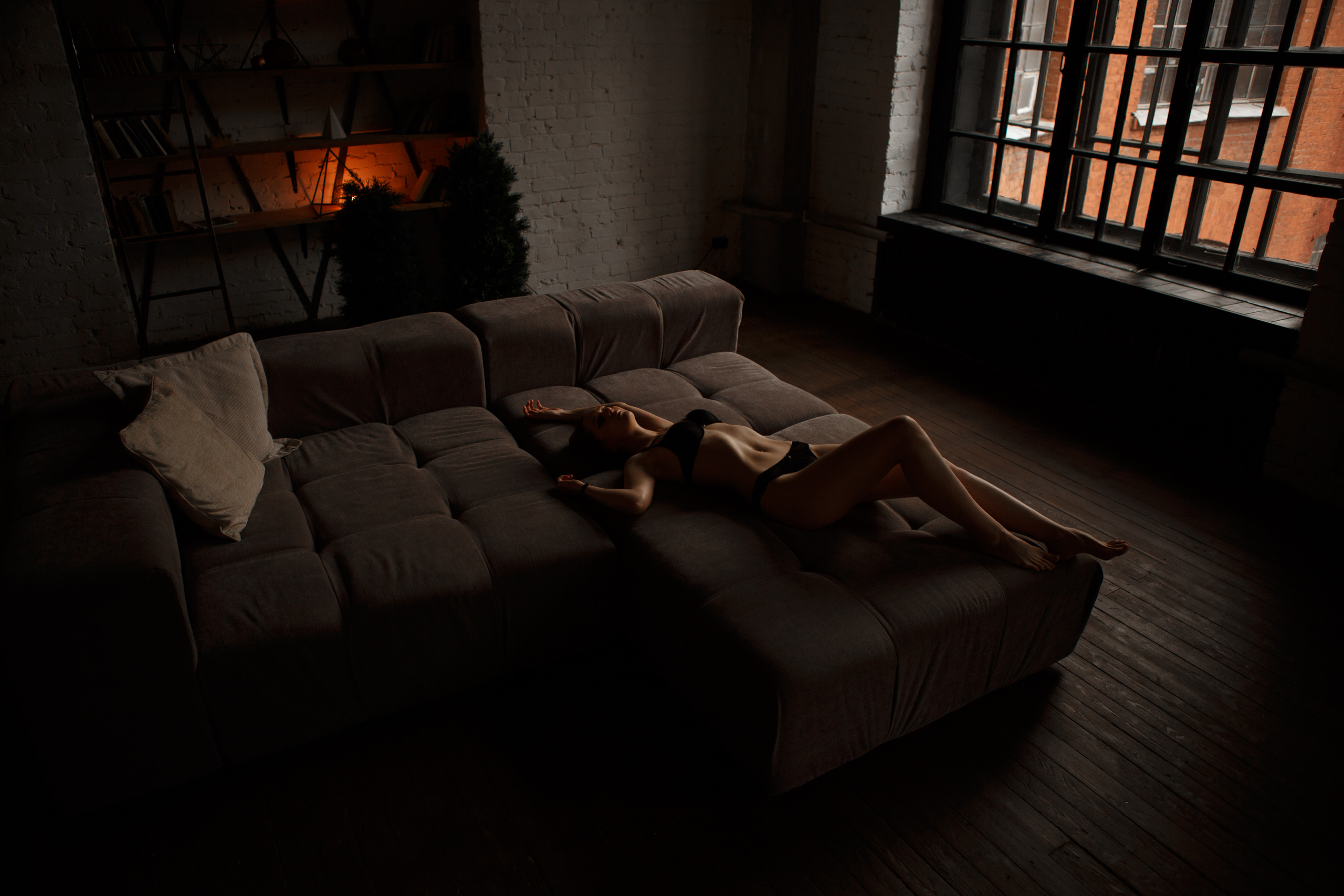 В БЕЛЬЕ. Фотограф Надежда Заломаева