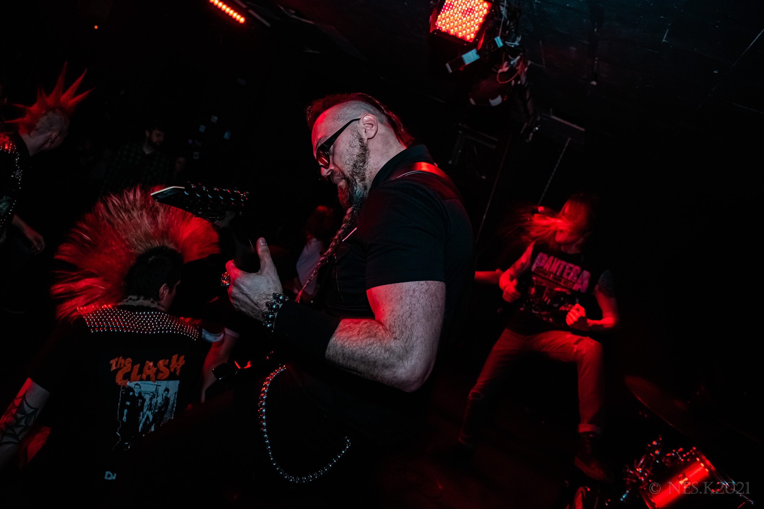 Defaulter и SELF DESTRUCTS. Профессиональный фотограф в Москве и МО