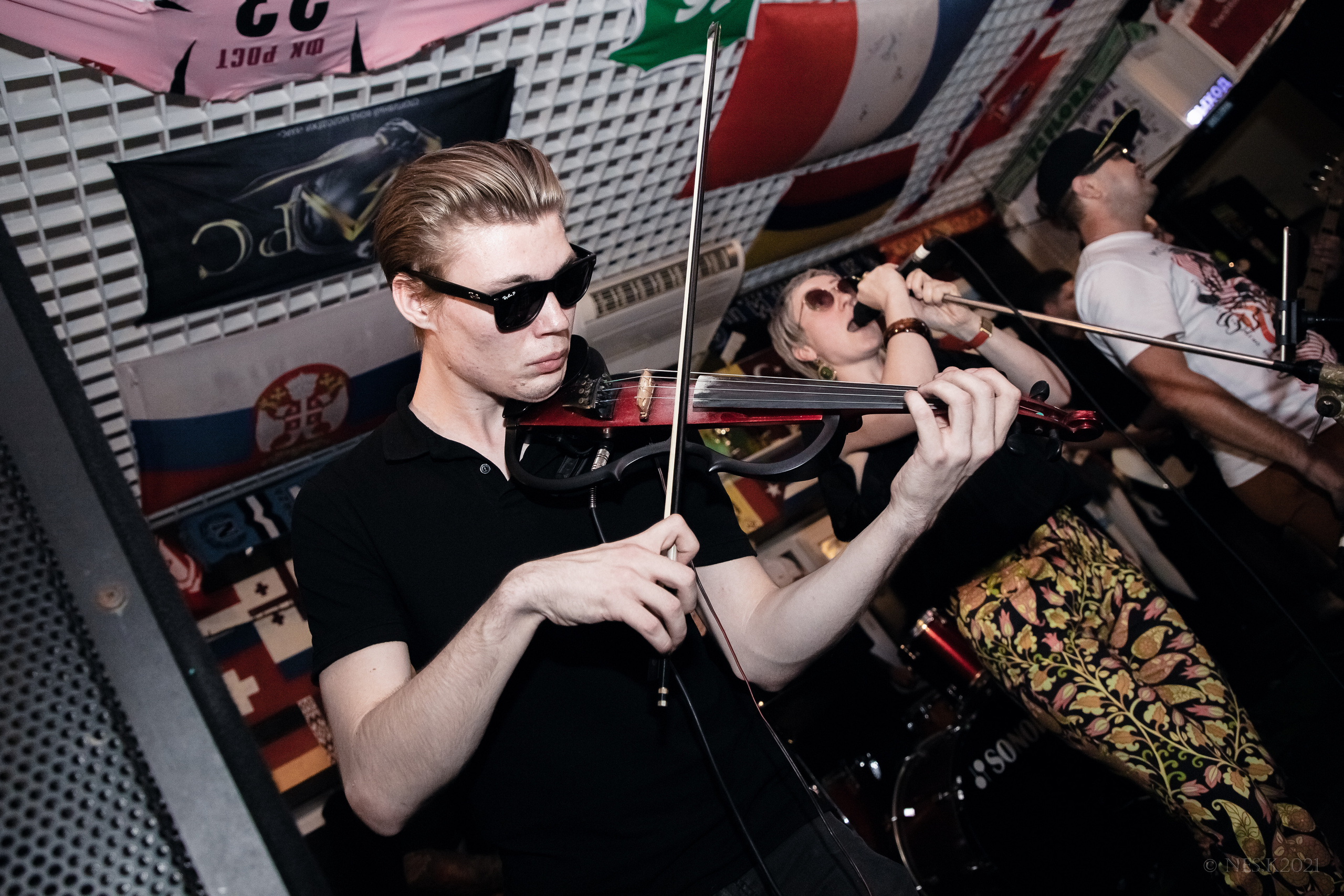 Закрытие бара 2×45. Профессиональный фотограф в Москве и МО