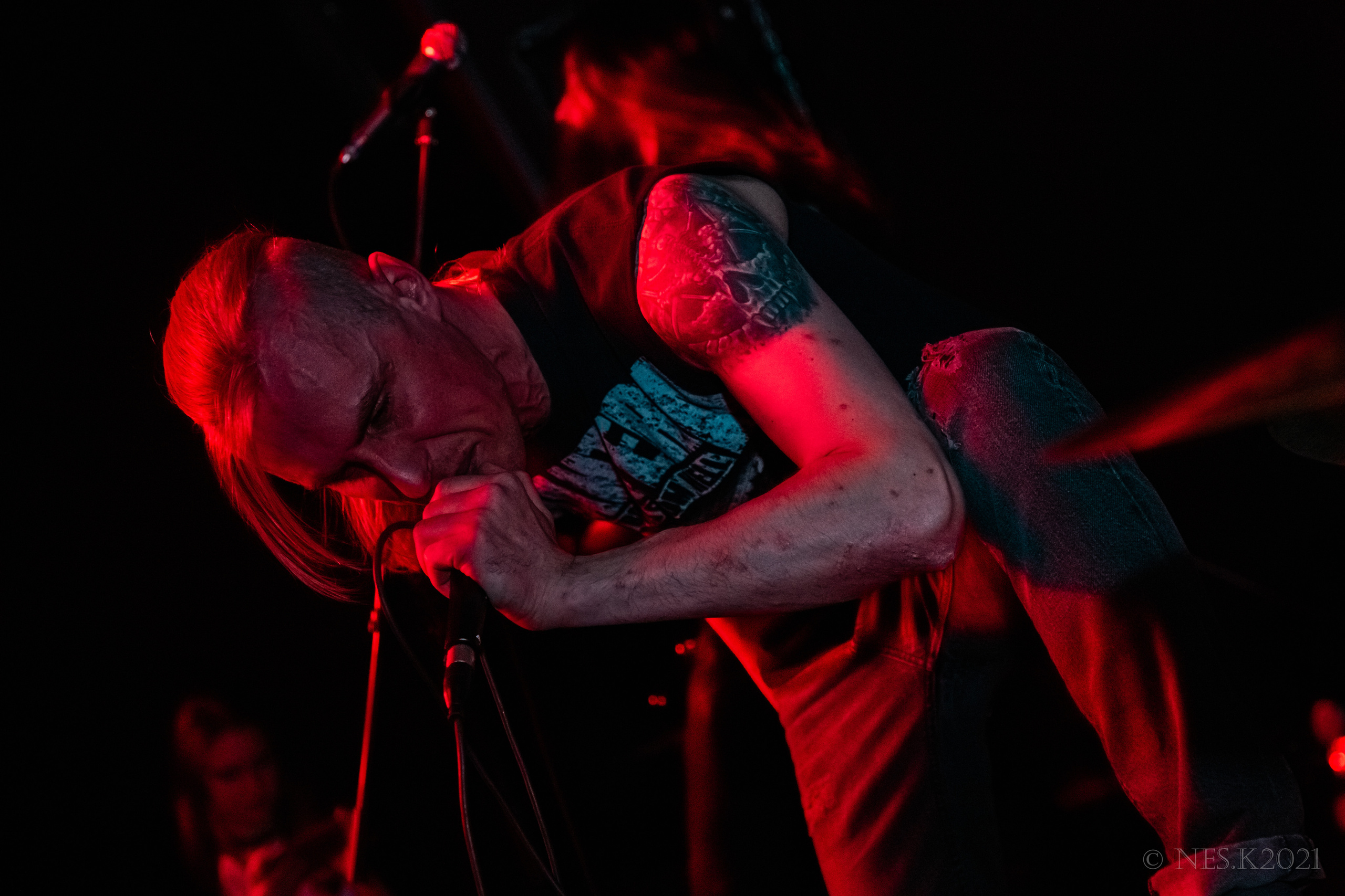 Defaulter и SELF DESTRUCTS. Профессиональный фотограф в Москве и МО