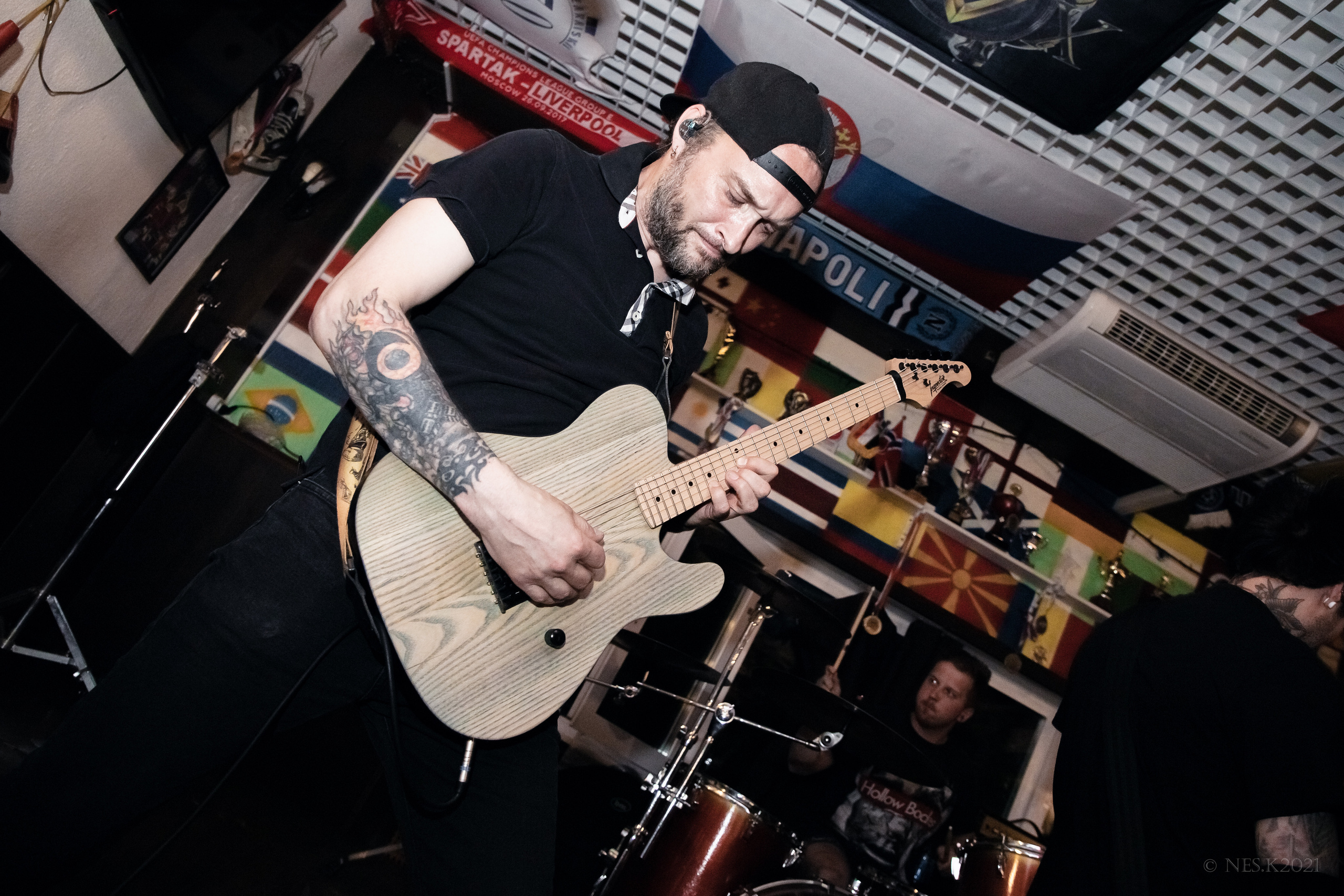 Закрытие бара 2×45. Профессиональный фотограф в Москве и МО