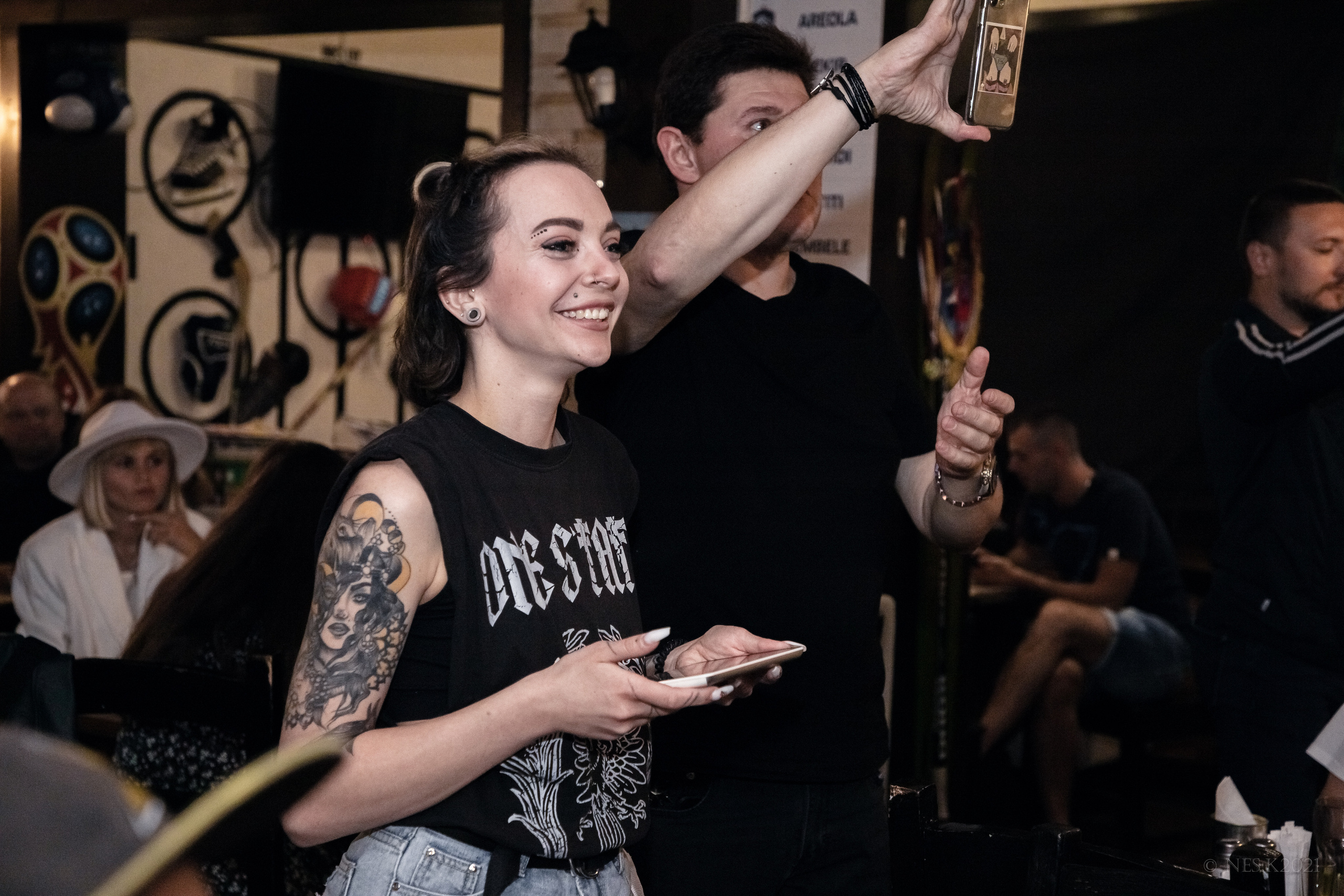 Закрытие бара 2×45. Профессиональный фотограф в Москве и МО