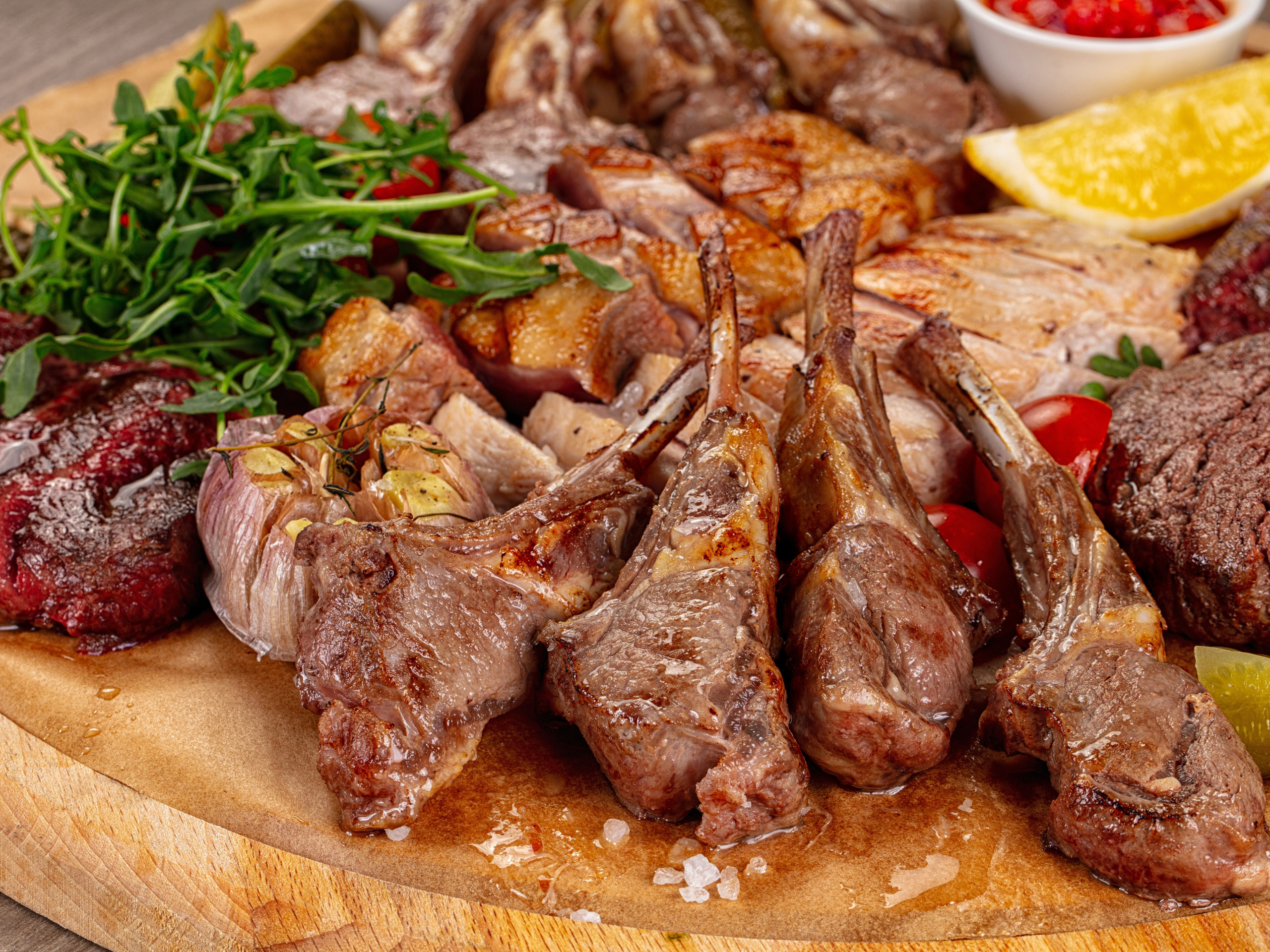 Фотосъемка блюд европейской кухни. Заказ по тел.: +7 (906) 006-90-22. Фуд-фотограф Андрей Старостин — съемка еды в Москве. 9000 руб. в час